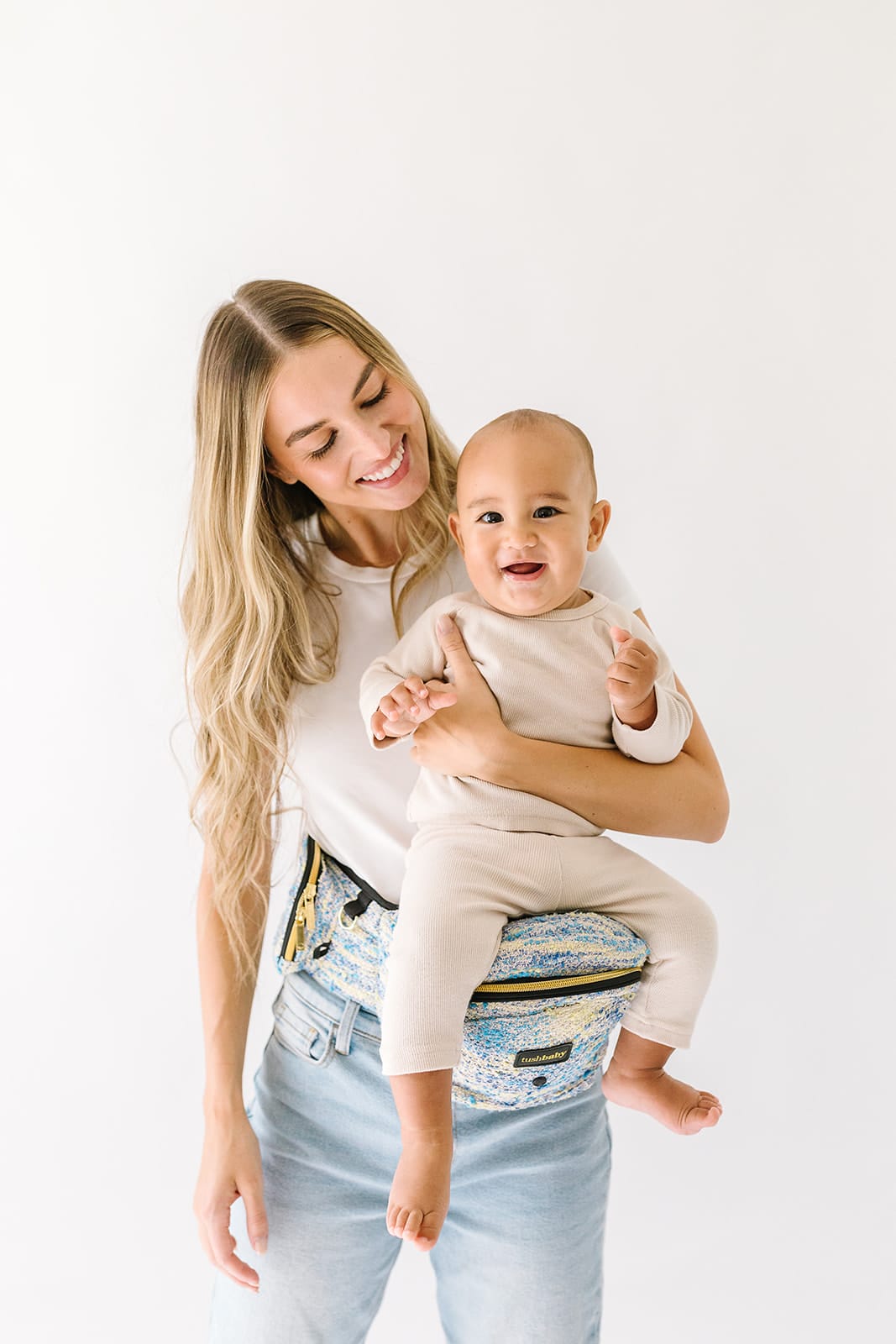 Tushbaby Hip Carrier