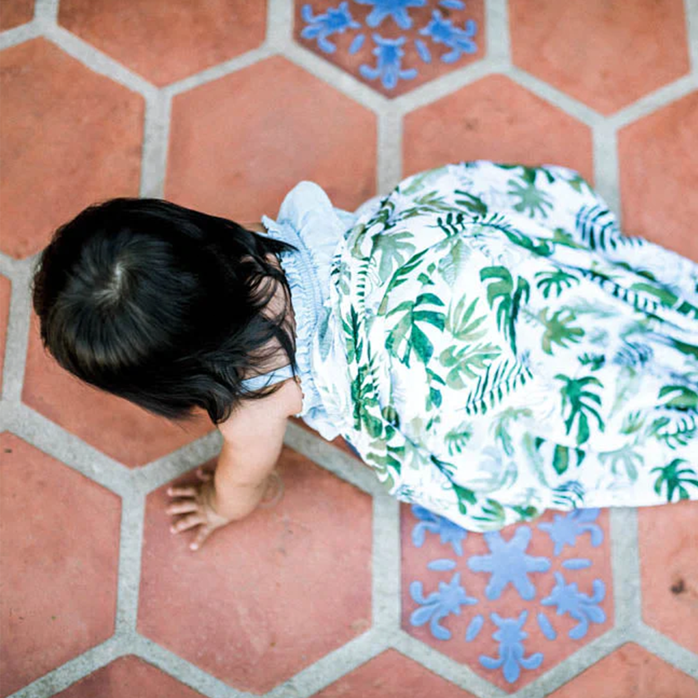 Cotton Muslin Swaddle Blanket - Tropical Leaf