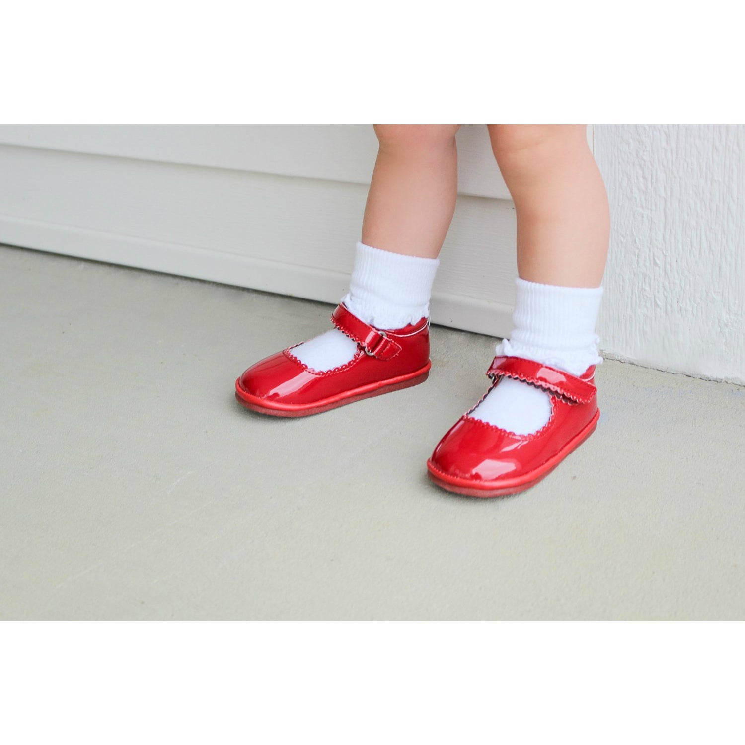 Cara Scalloped Mary Jane (baby)