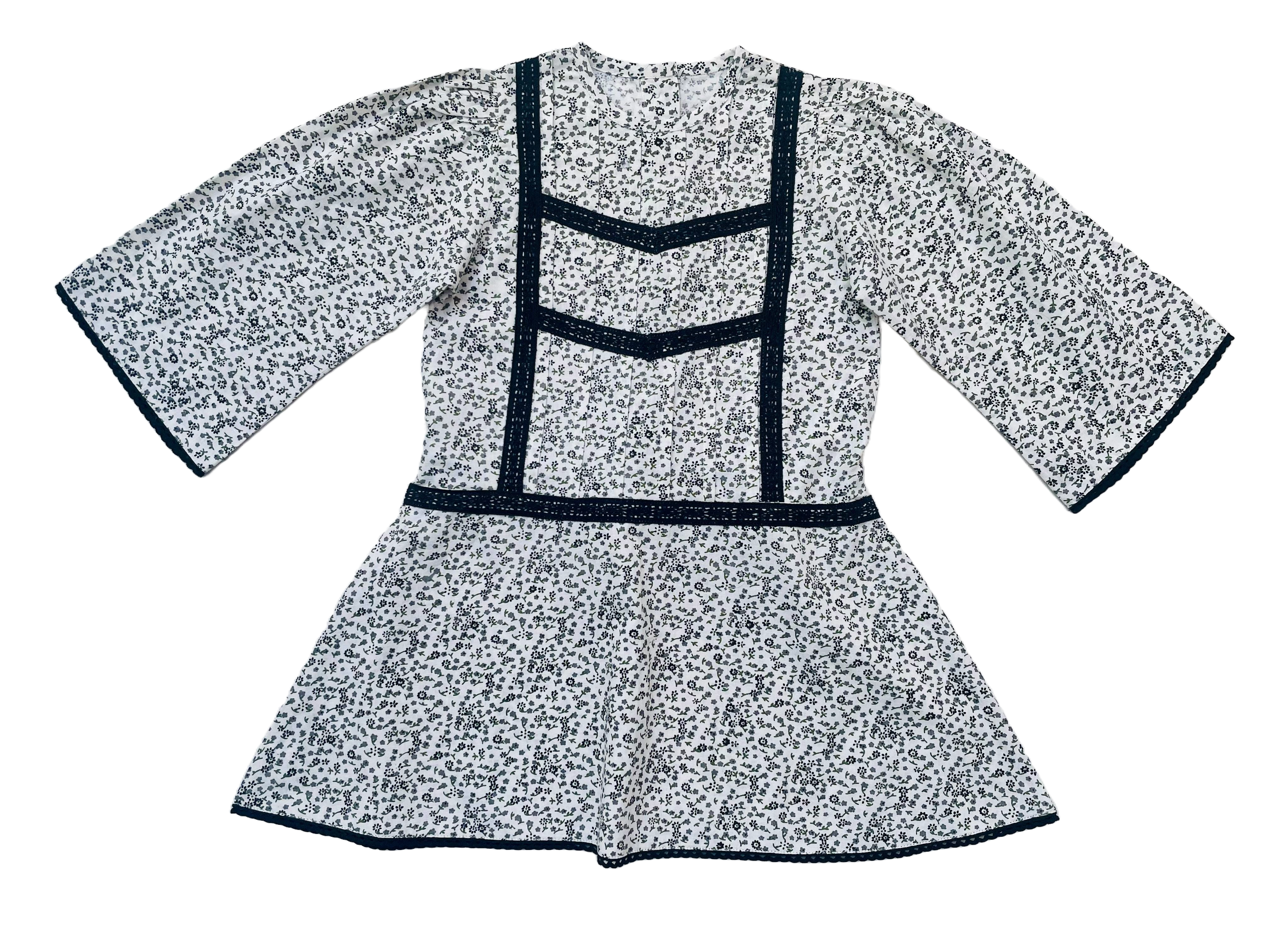 Lace Yoke Off-white & Grey Printed Dress