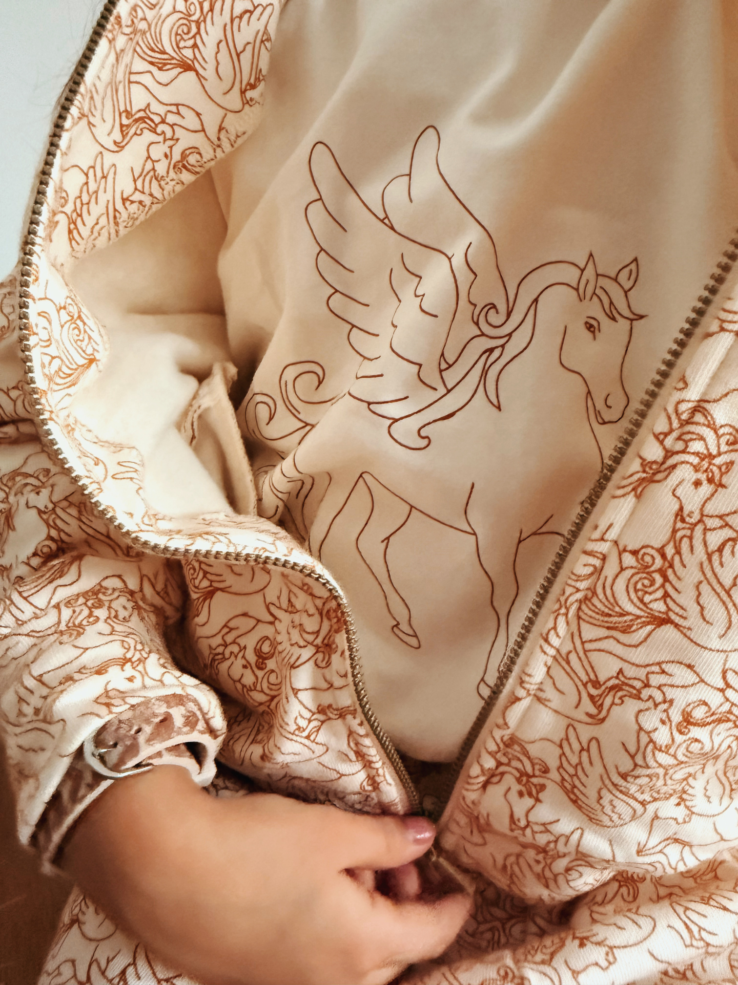 Oversized T-shirt | Organic Cotton Jersey - Pegasus