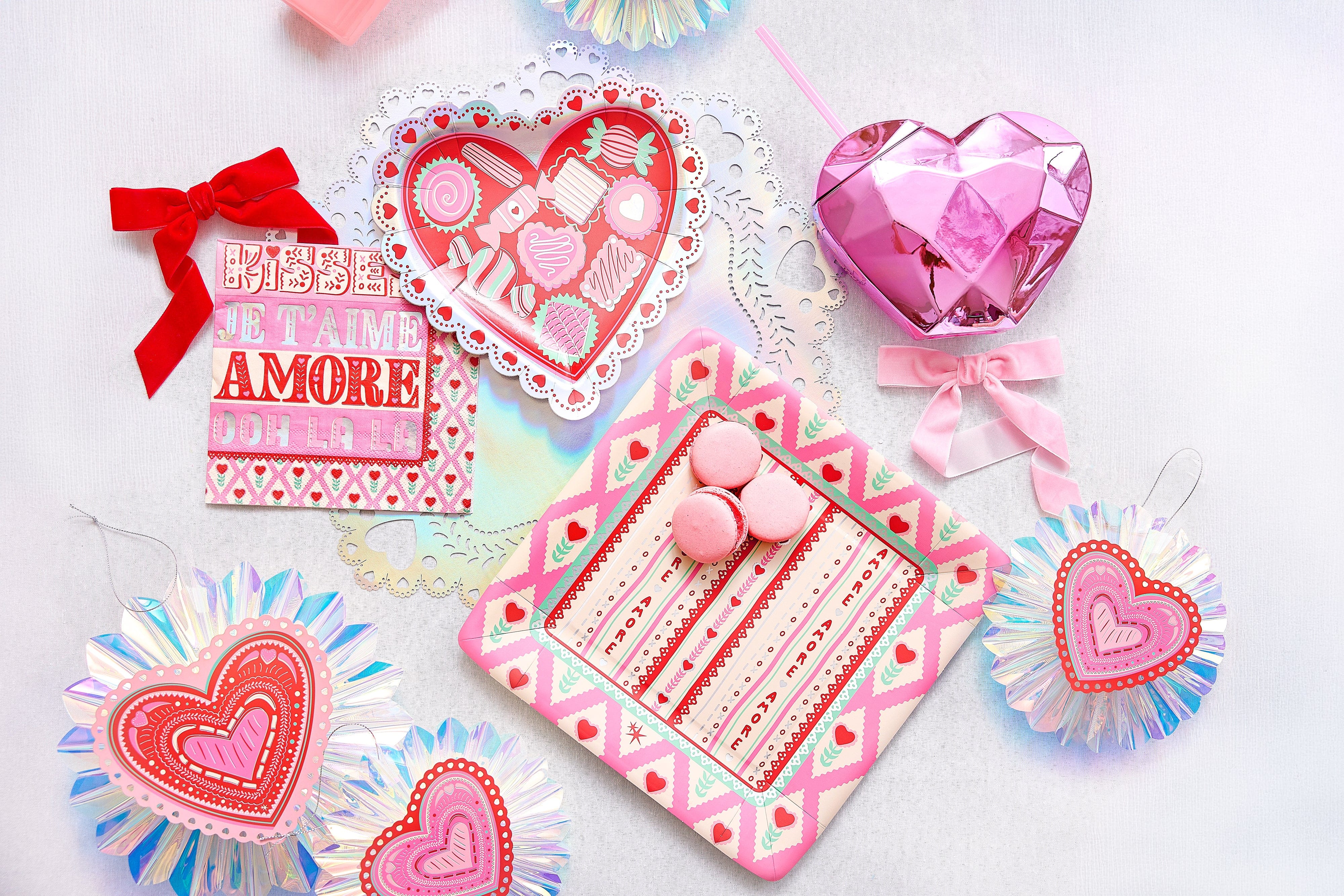 Sweetheart Plates (10 Count)