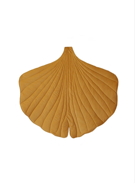 Velvet Honey Ginkgo Leaf Mat