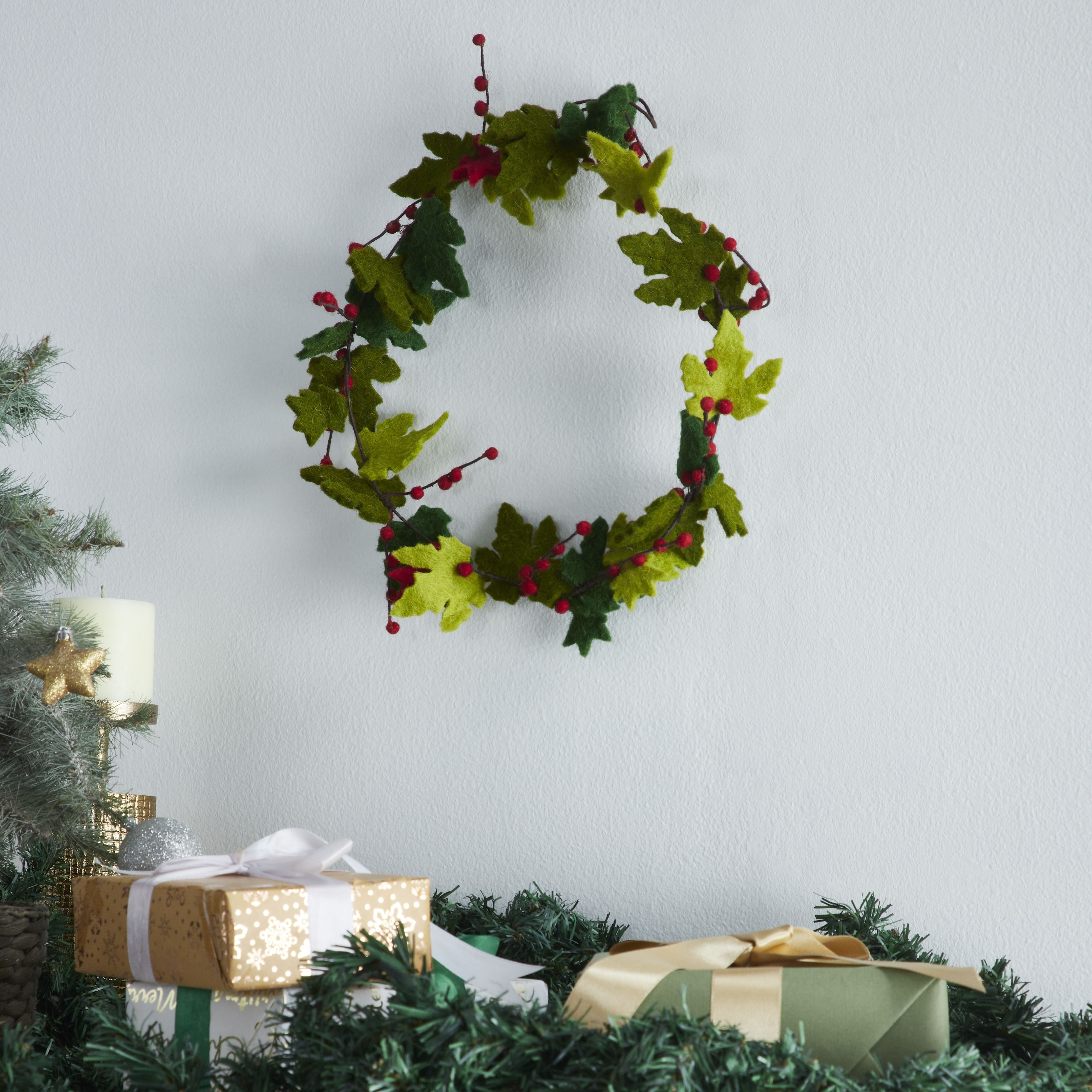 Maple Leaf Wreath With Berries In Hand Felted Wool - 12"