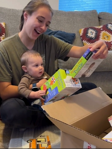 6-12 Months Infant Play Pack - Welcome To The World