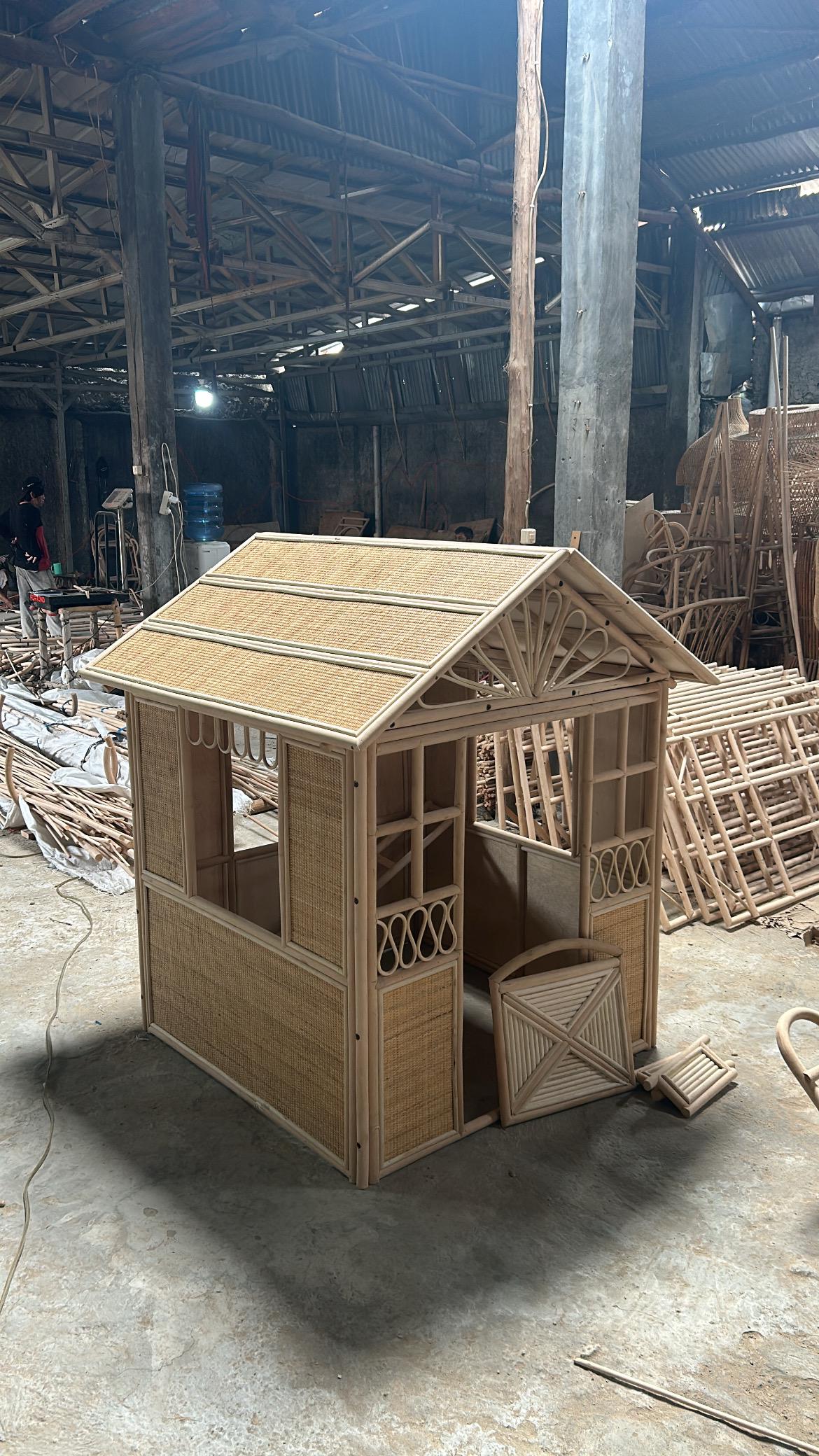 Livi Lu Rattan Playhouse