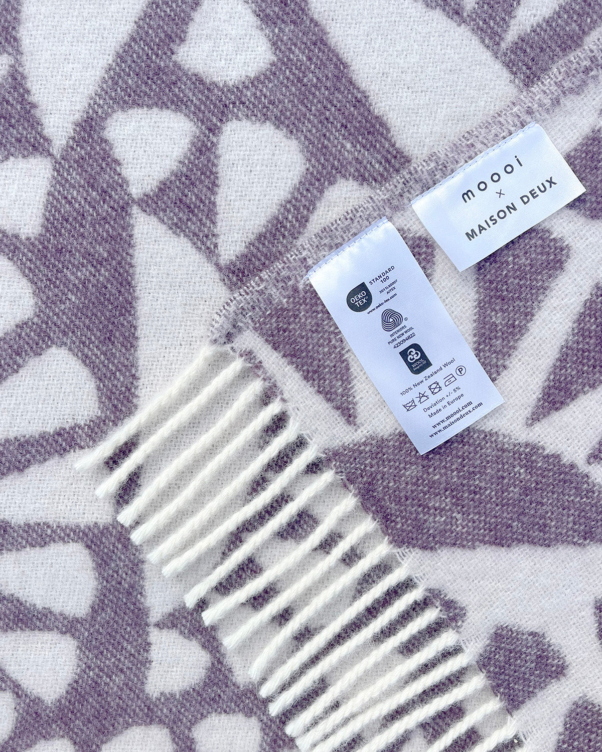 Blanket Moooi Woodblock Beetle Plum Cream