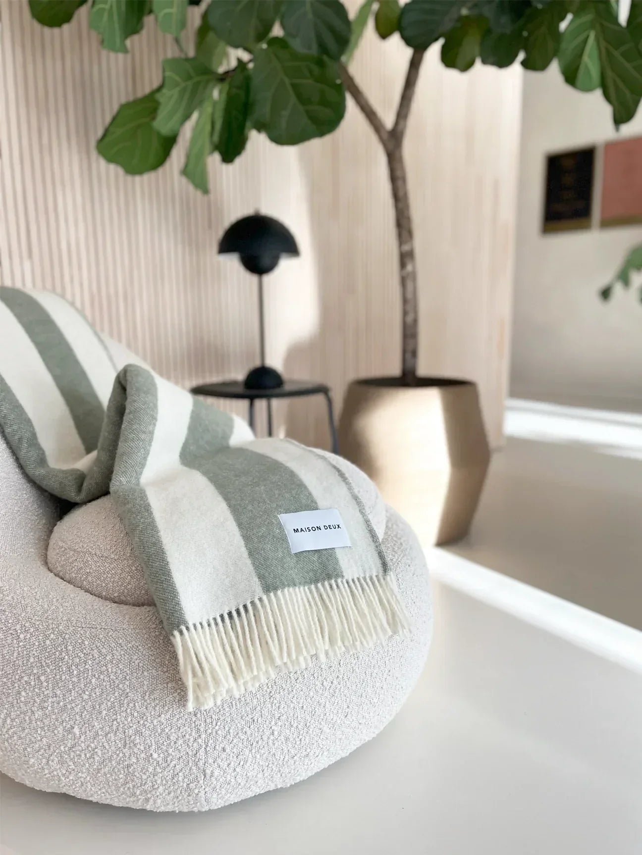 Blanket Rough Stripe Agave Olive Green / White 4.25 X 6.5 Ft