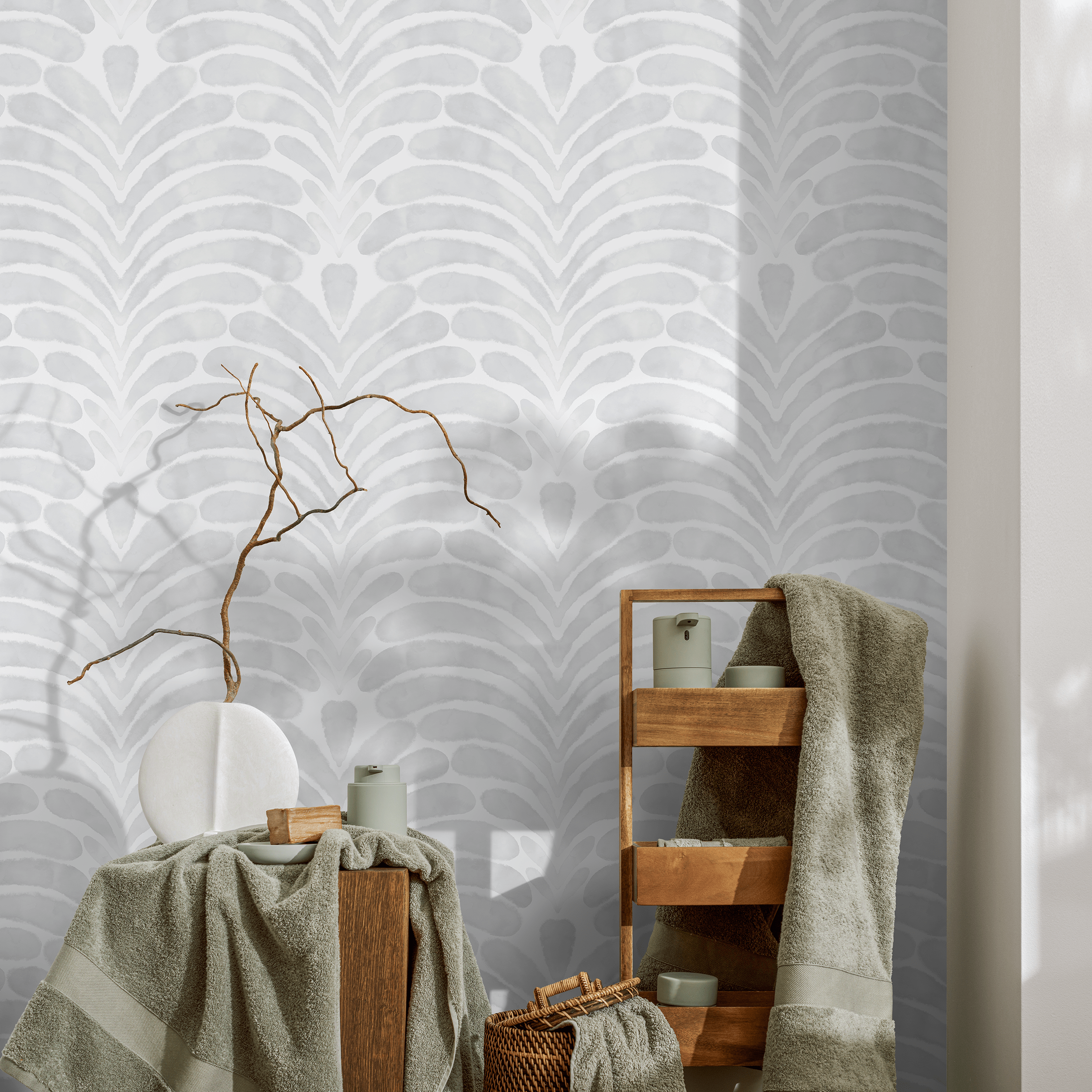 Botanical Wallpaper With A Modern Palm Leaf Motif In Light Gray - X138