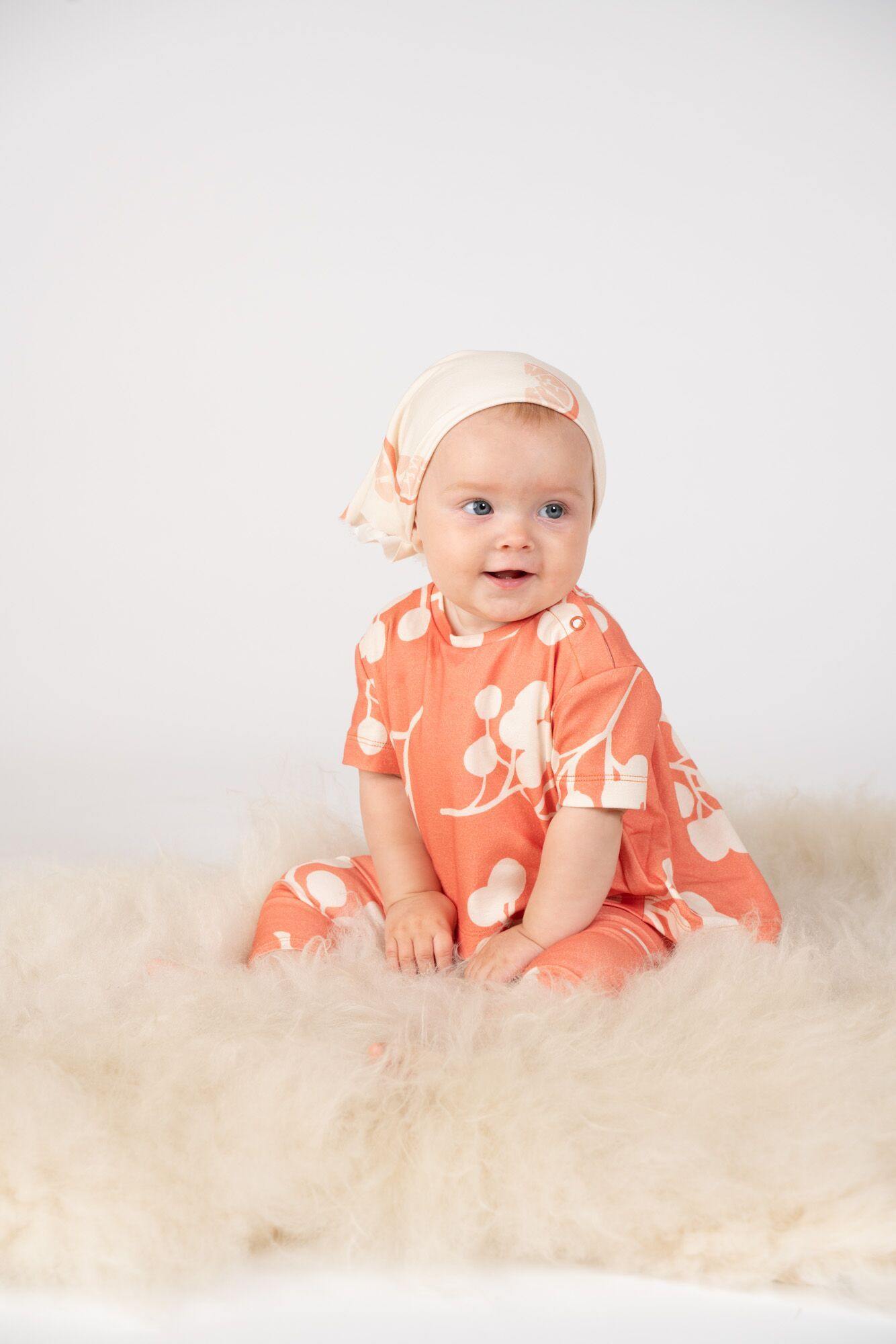 Girls' T-shirt With Back Ruffle - Brick Berries