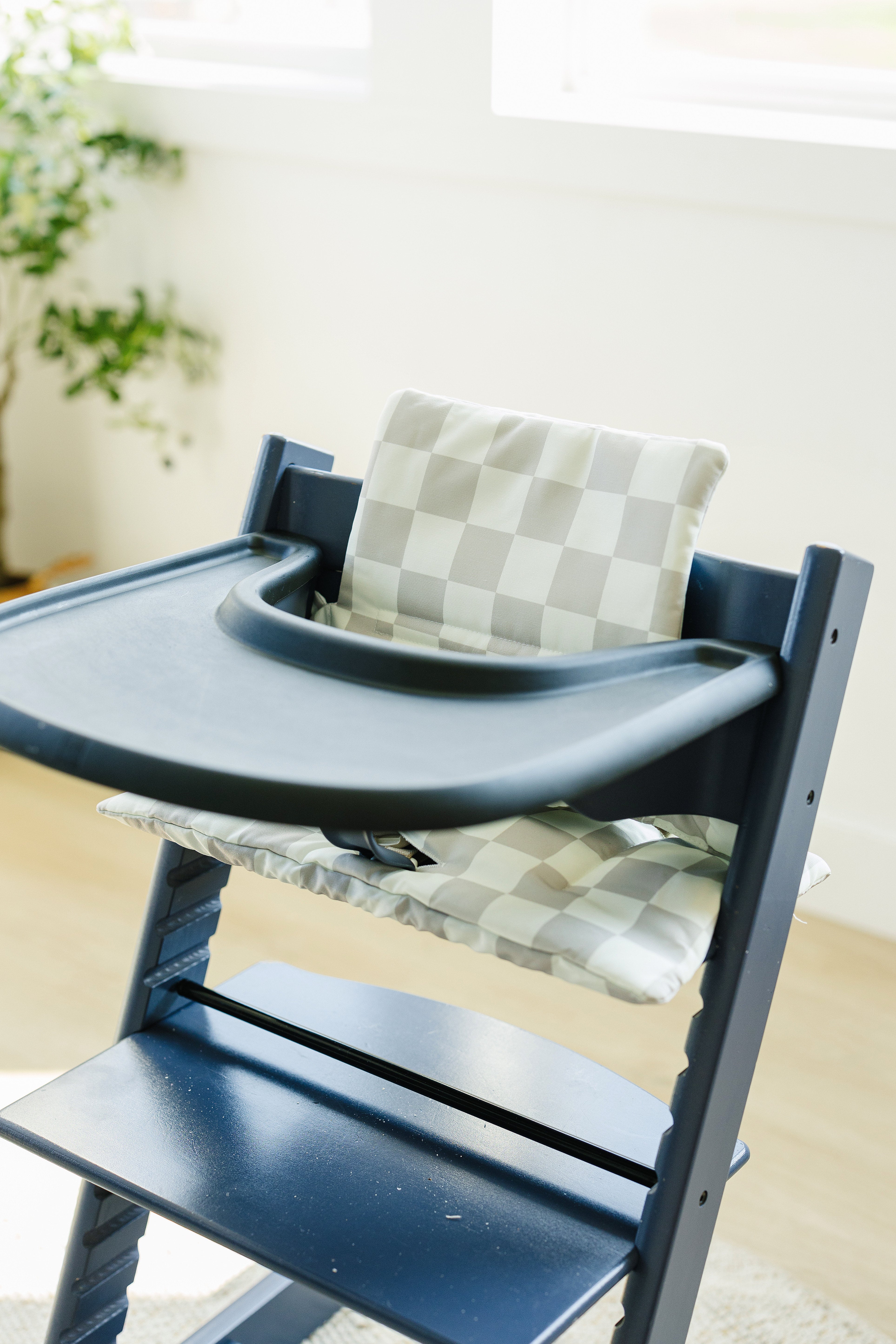 Neutral Checker Cushion For The Stokke Tripp Trapp Highchair