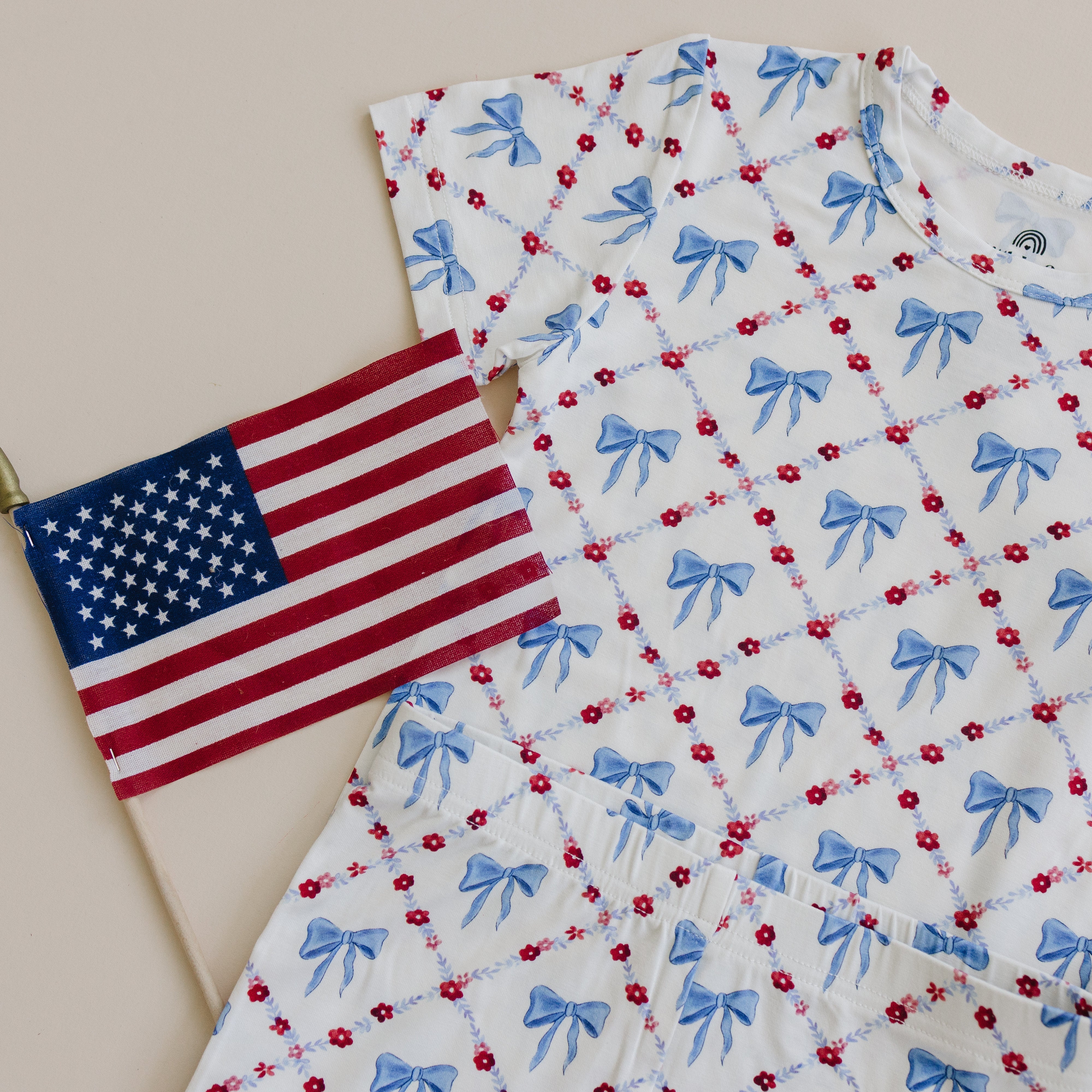 Red White & Bows 2pc Bamboo Pajamas