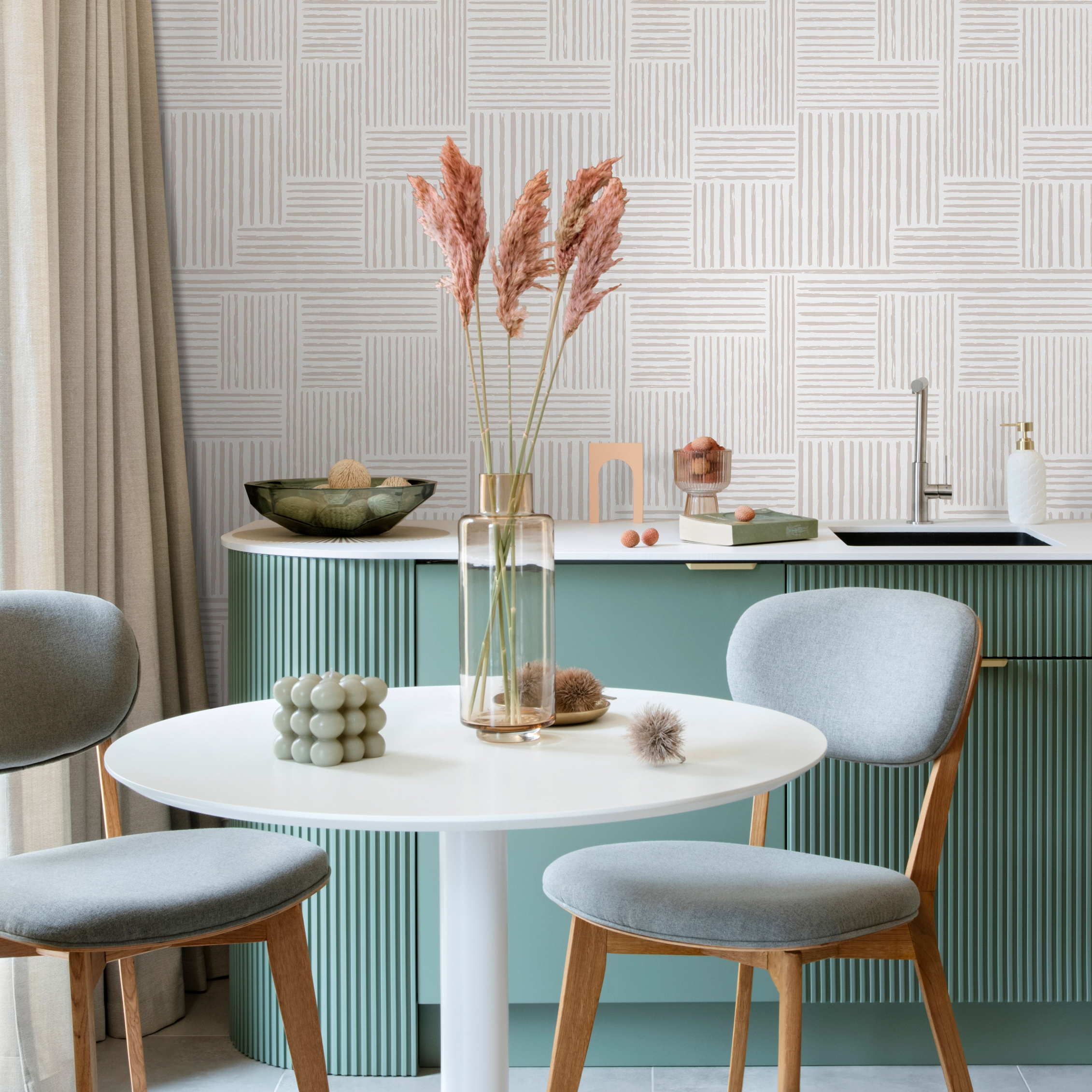 Abstract Wallpaper With A Brushed Labyrinth Motif In Beige And White - Zabj