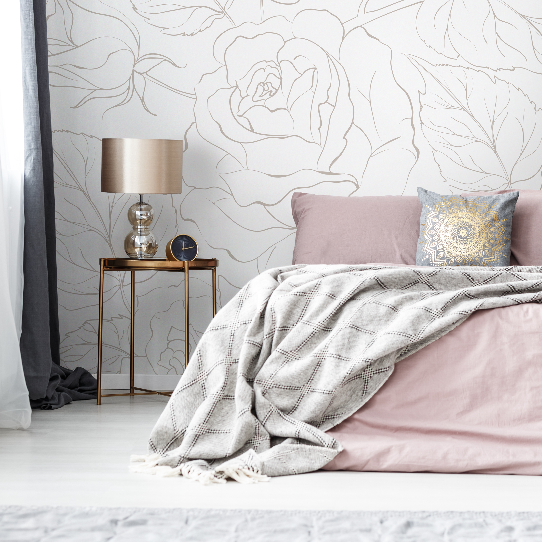 Floral Wallpaper With A Minimalist Peony Line Art In Beige - Zadp