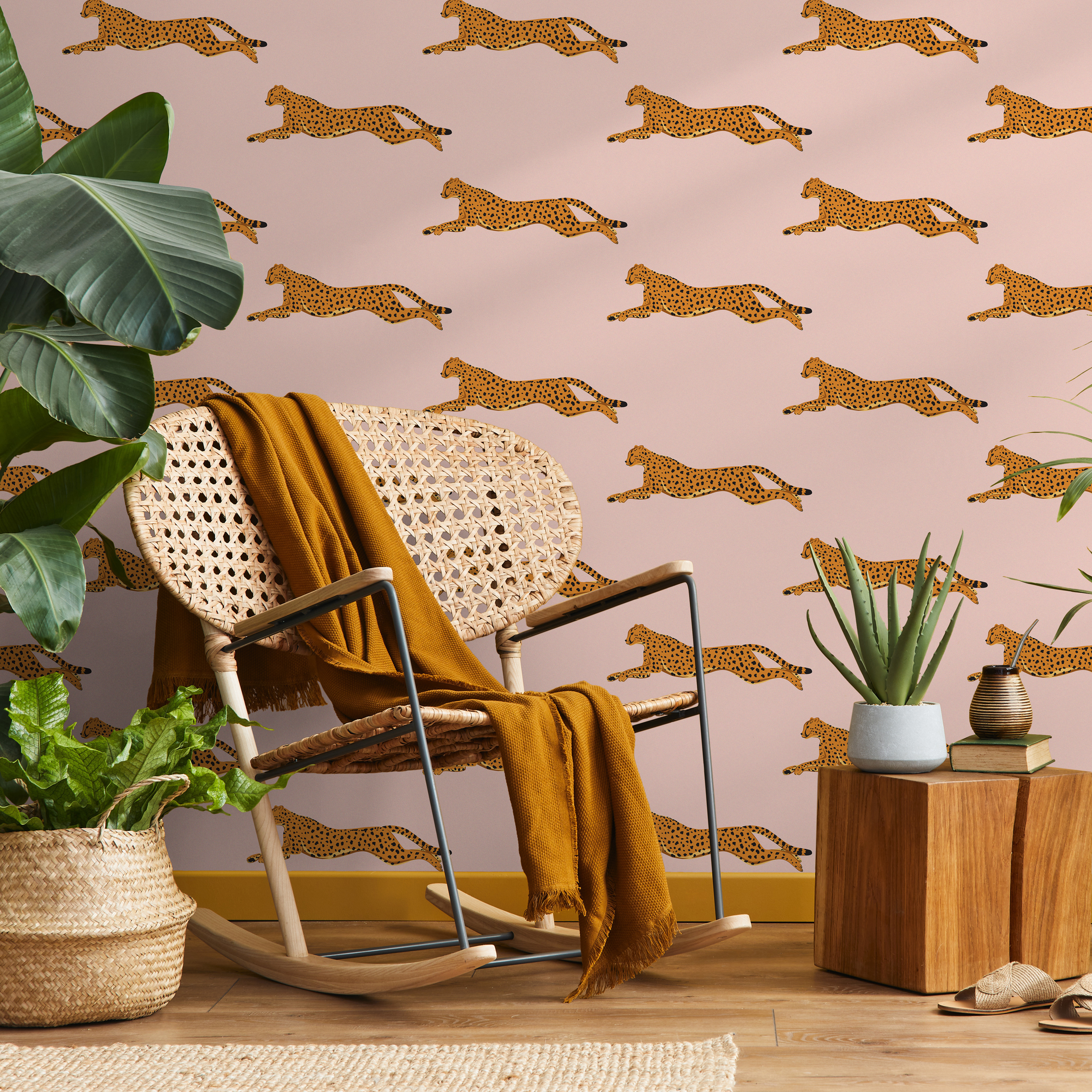 Animal Wallpaper With A Boho Cheetah Motif In Pink, Yellow, And Black - Zads