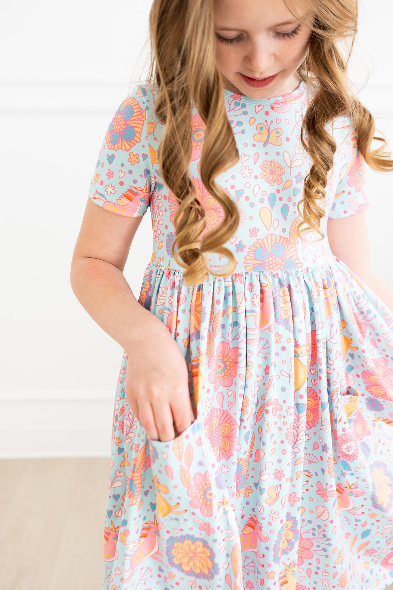 Blue Retro Unicorns S/s Pocket Twirl Dress