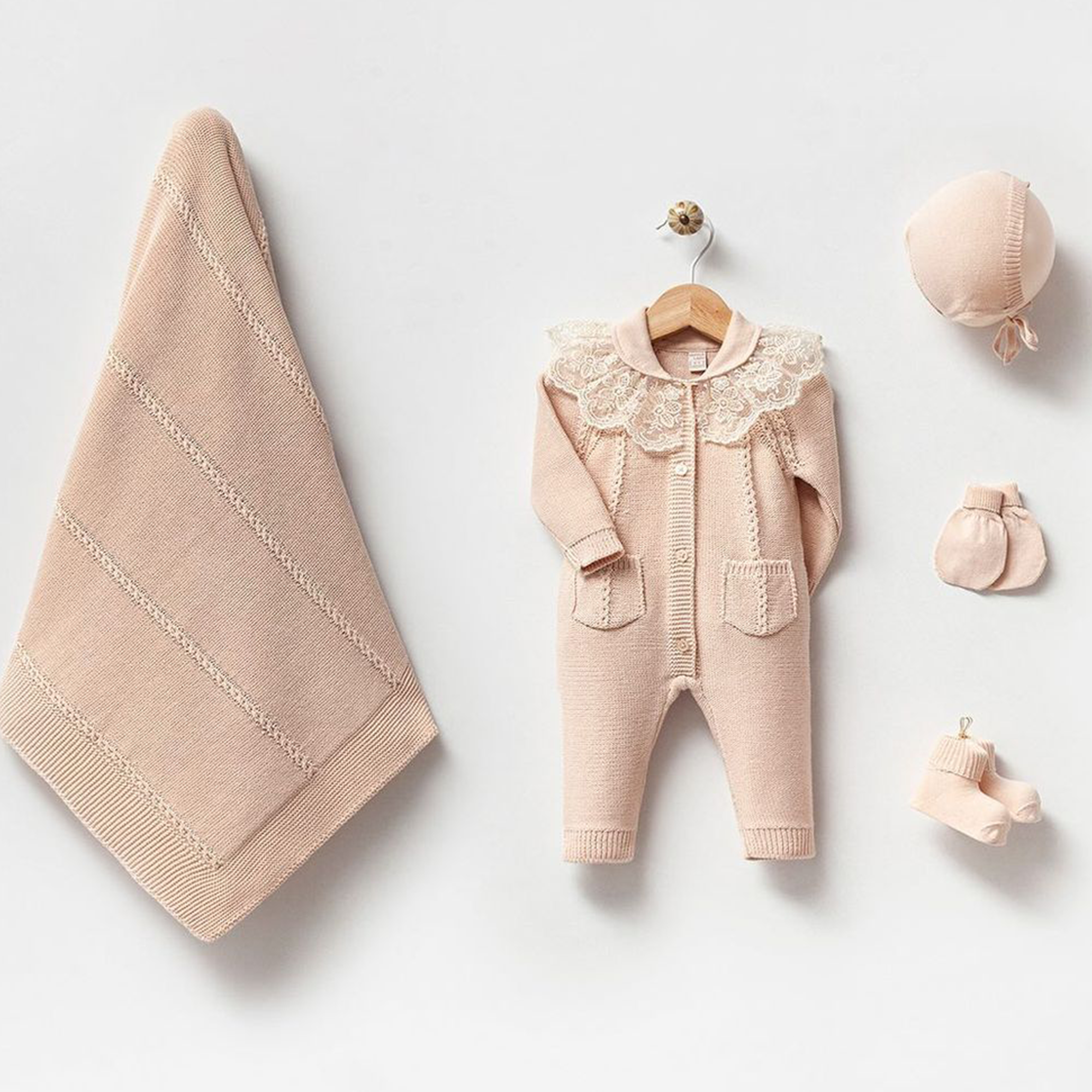 Adrian Beige Knit Newborn Coming Home Set (5 Pcs)
