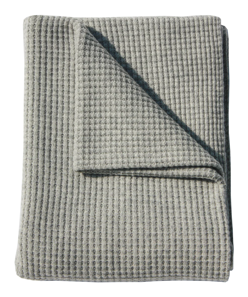 Adult Popcorn Blanket - Moonstone