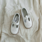 Anna T-strap - White
