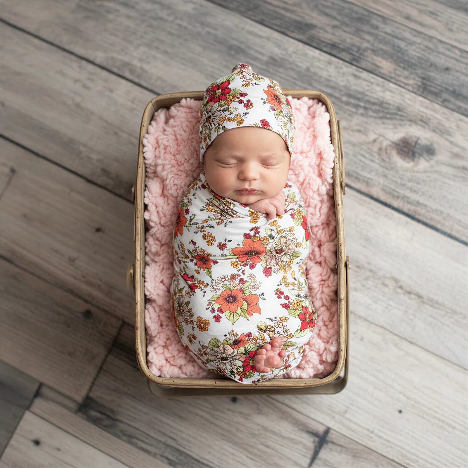 Honeyblossom Swaddle