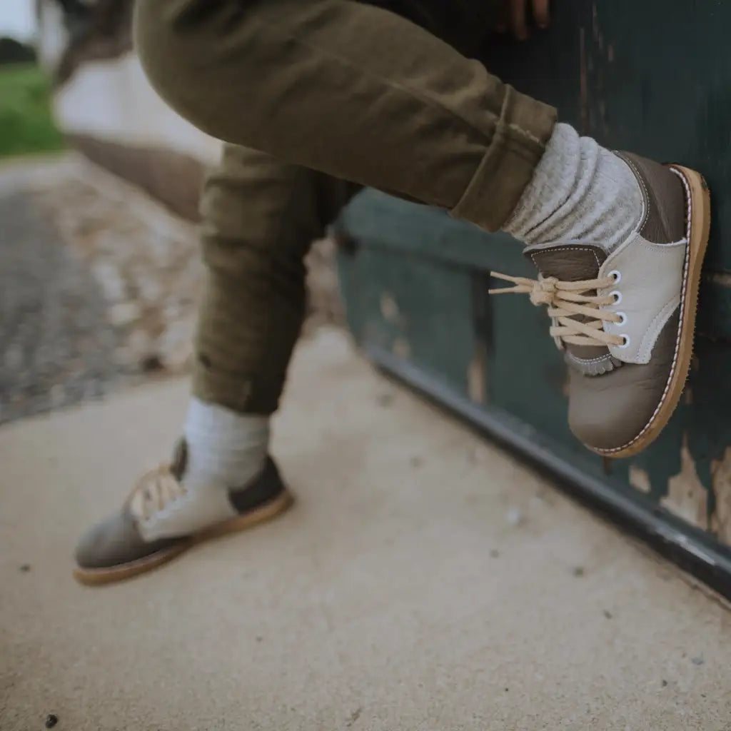 Artie Saddle - Dark Grey/dove Grey