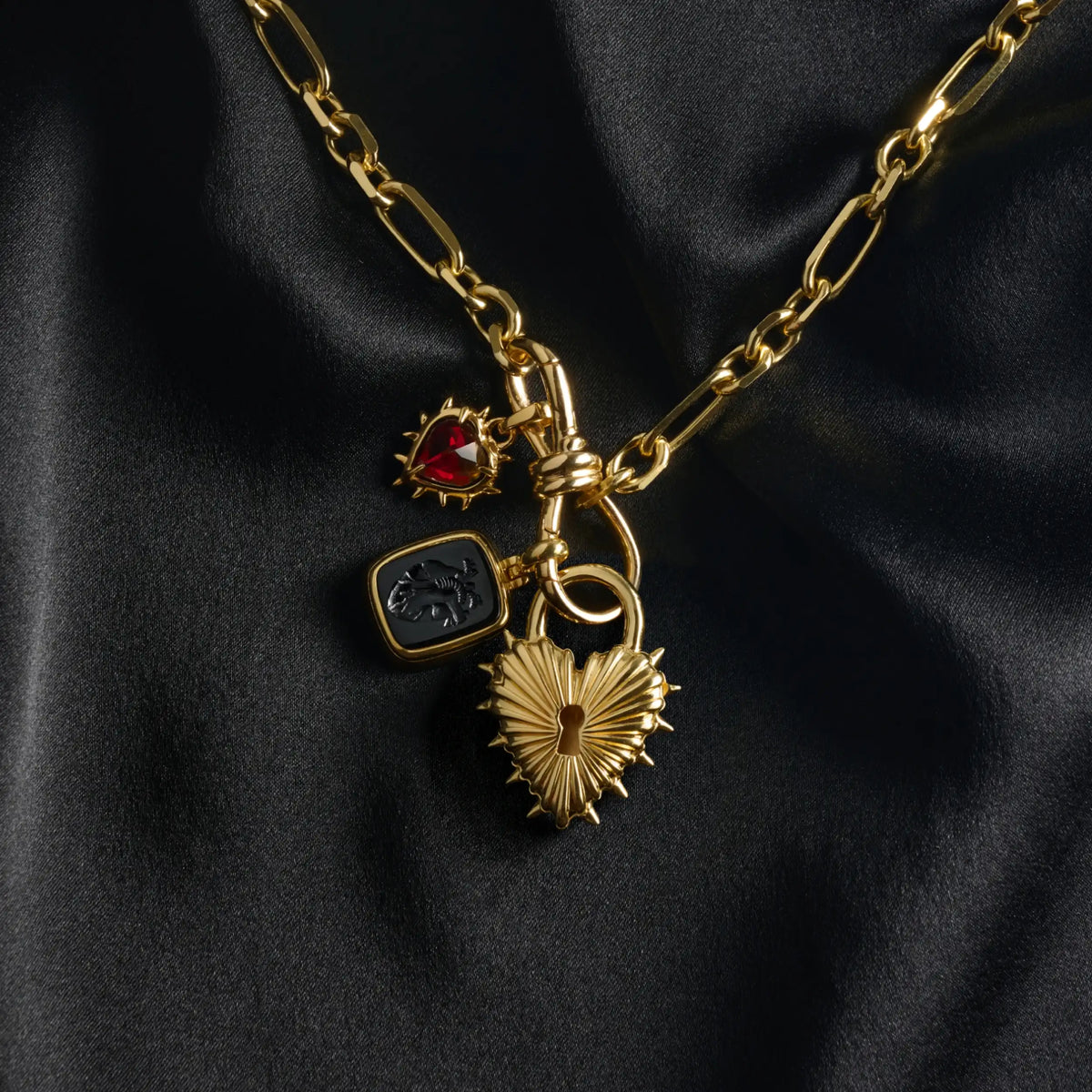 Lover's Knot Collector Necklace
