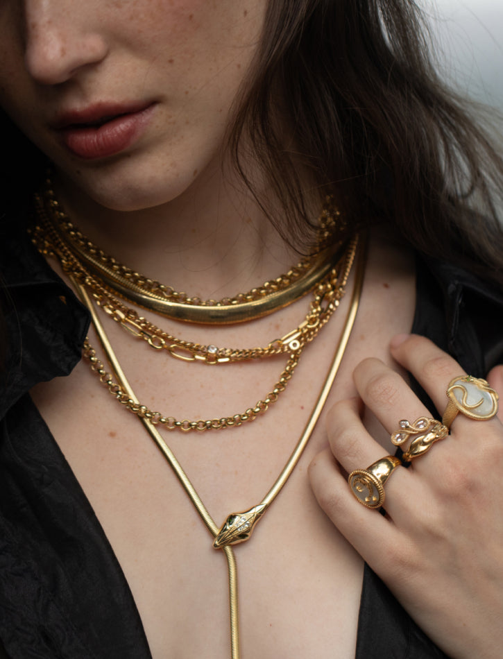 Snake Lariat