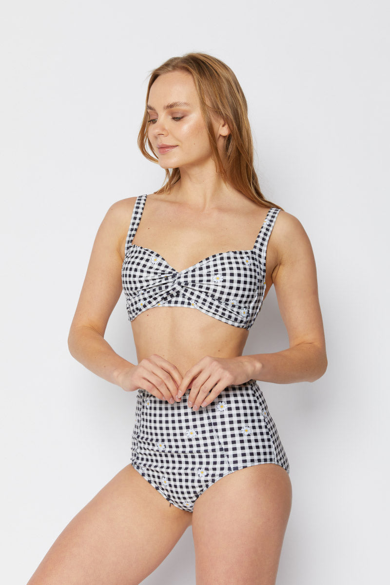B2808-gingham Daisy Black