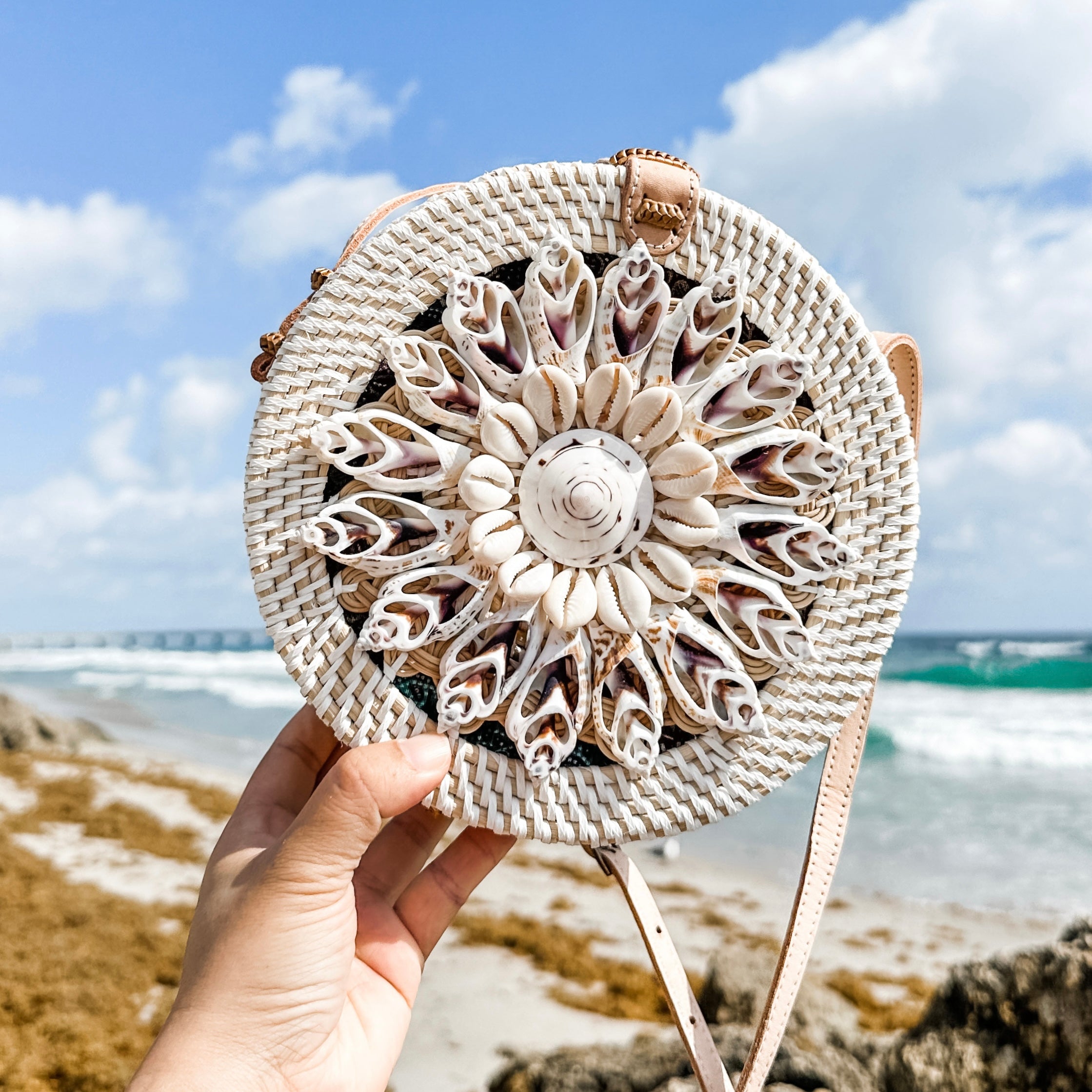 Bali Seashell Rattan Crossbody Bag - Isa