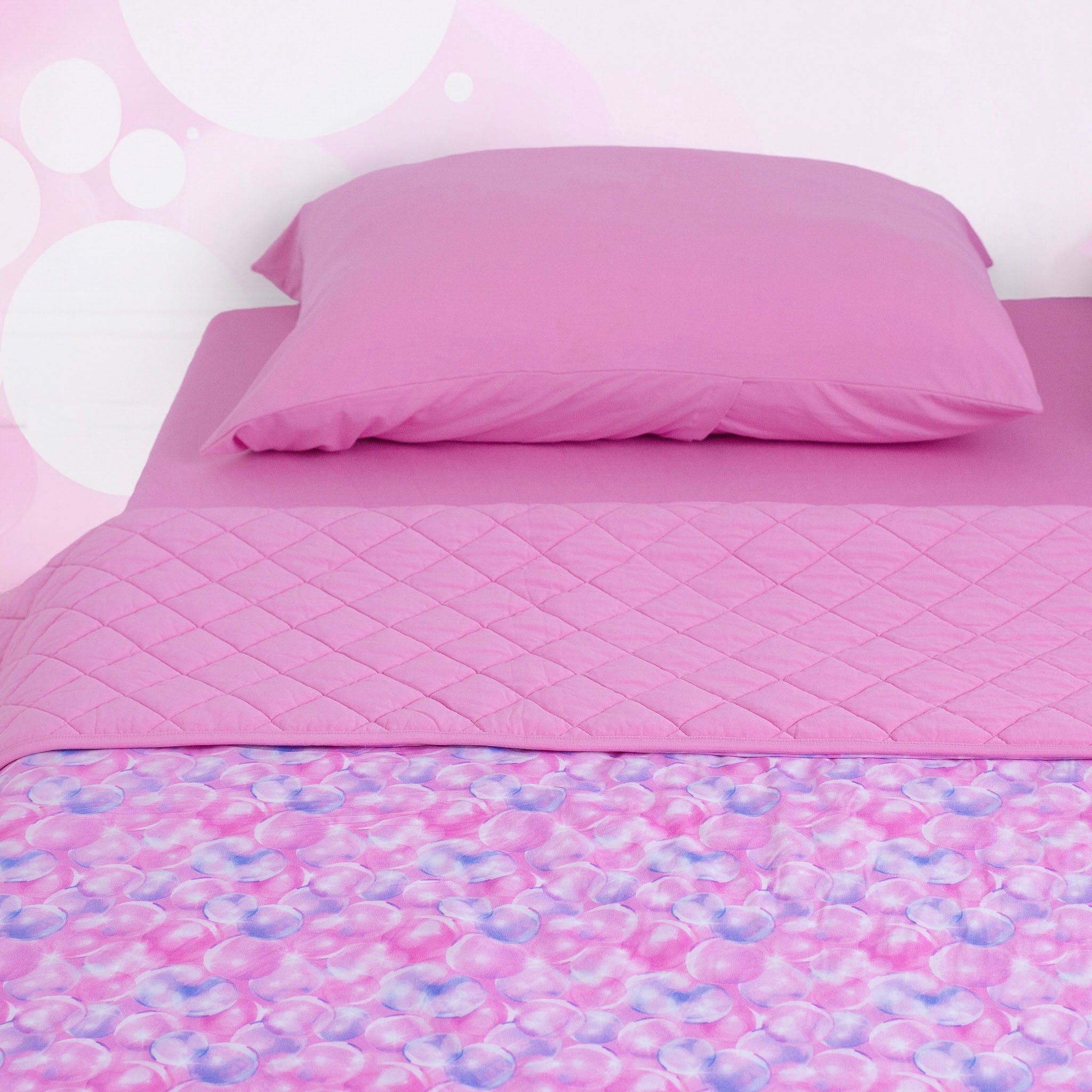Wicked Cute | Bubbles | Bamboo Quilted Adult Blanket