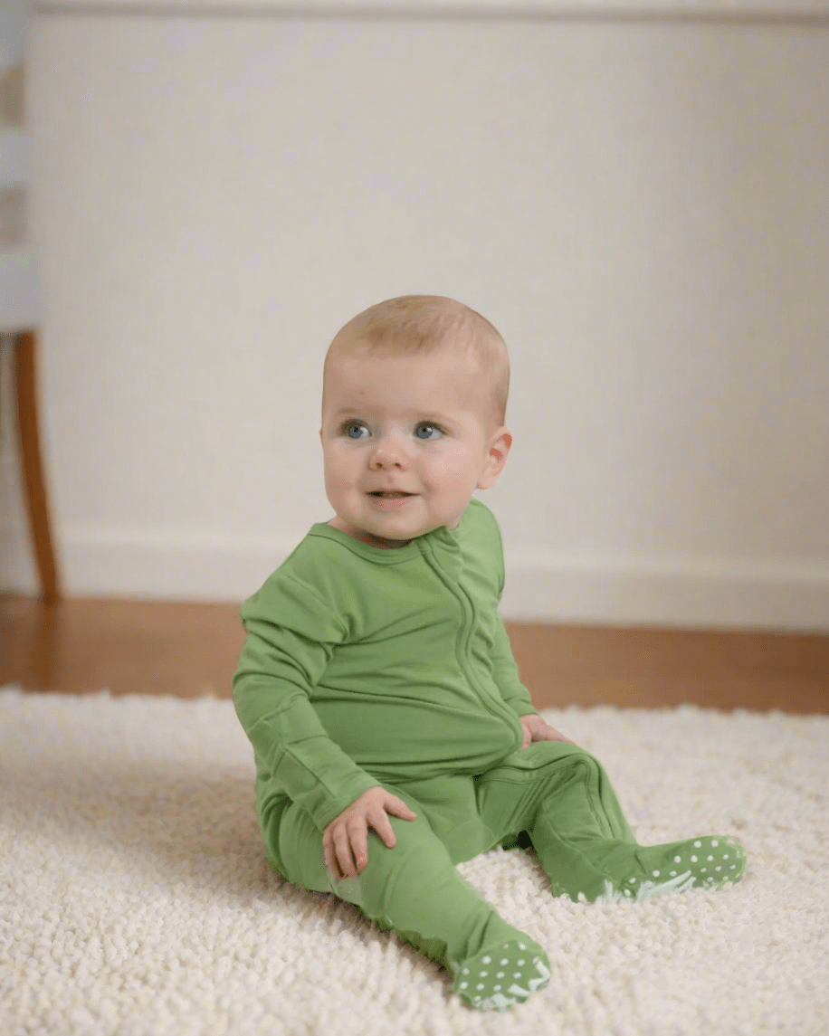 Green Bamboo Zipper Footie