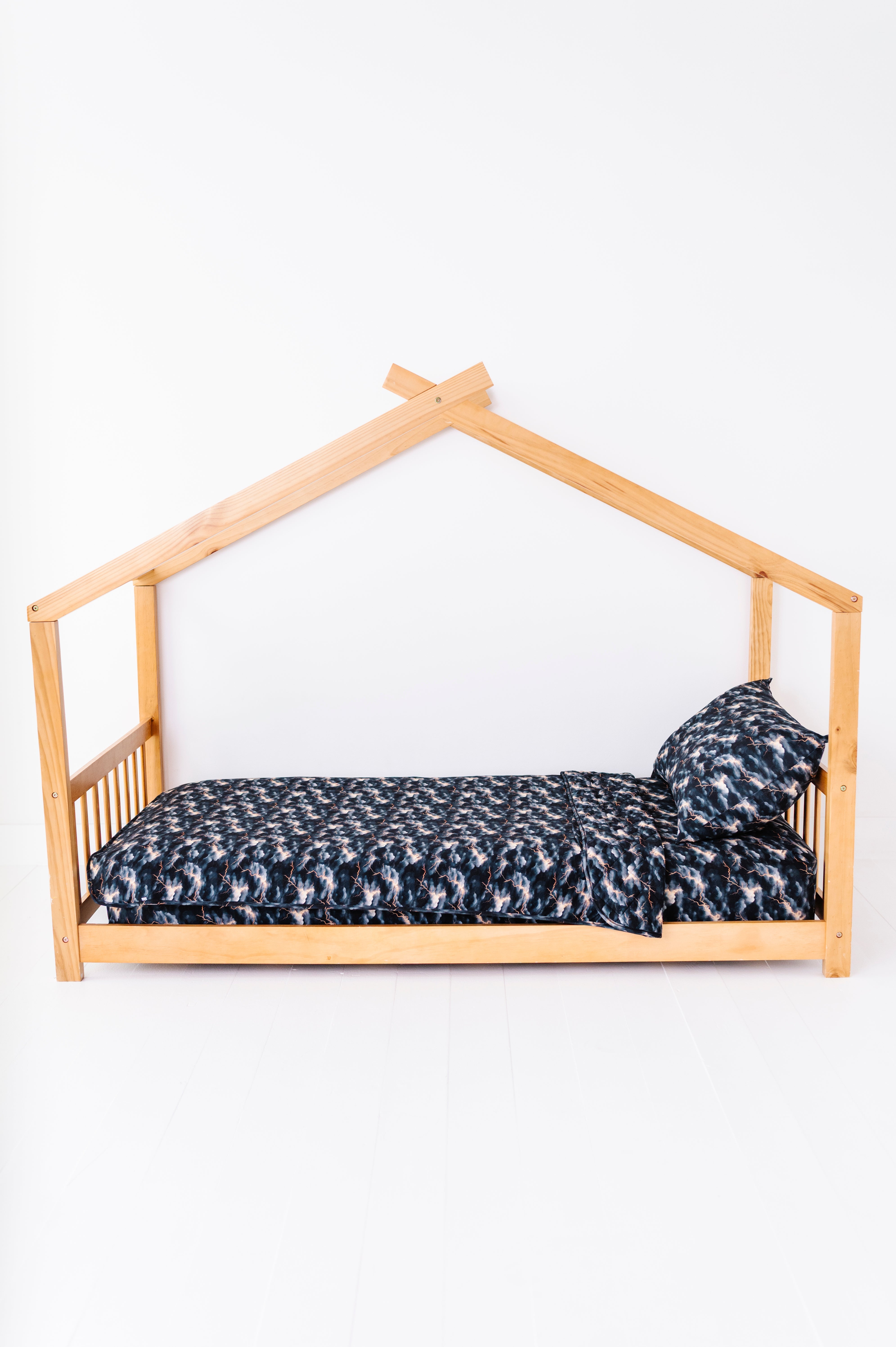 Stormy Clouds | Bamboo Twin Fitted Sheet & 1 Pillowcase