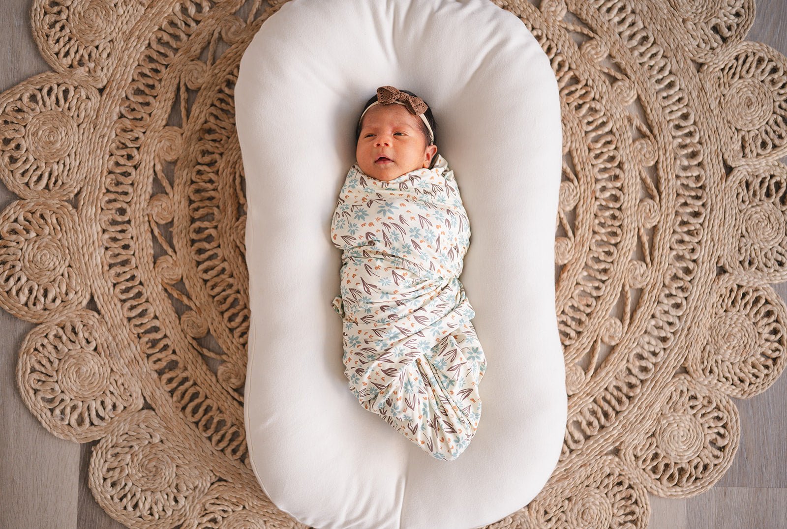 Bamboo Stretch Swaddle - La La Floral