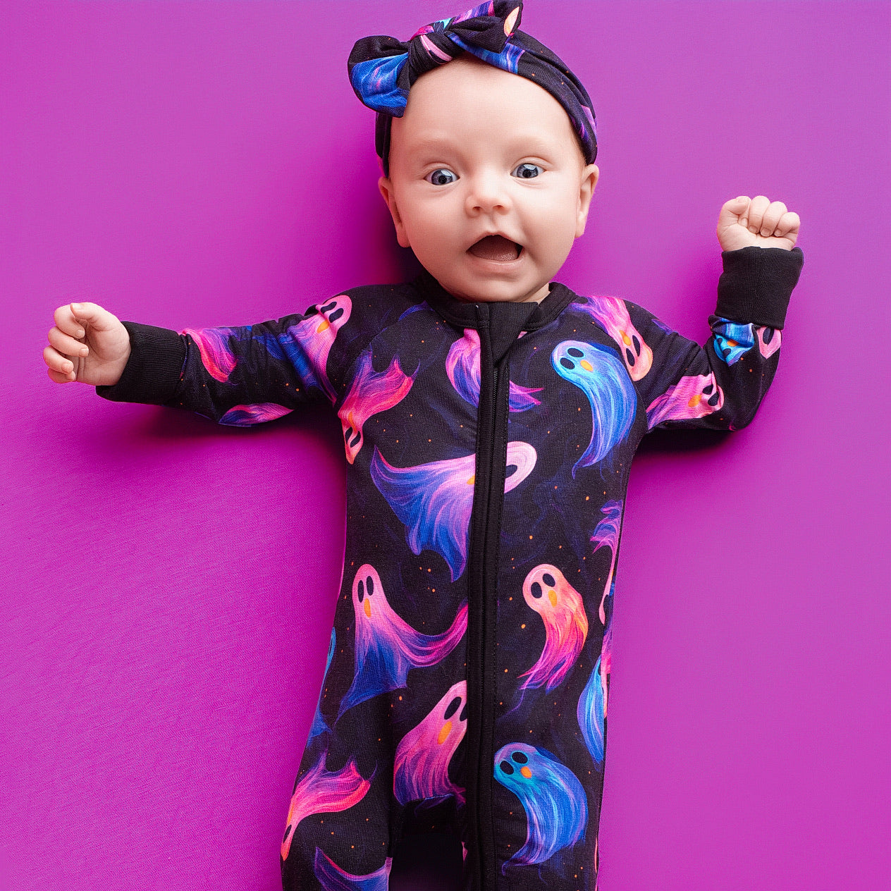 Halloween | Whirling Ghosts | Convertible Bamboo Zipper Baby Pajamas