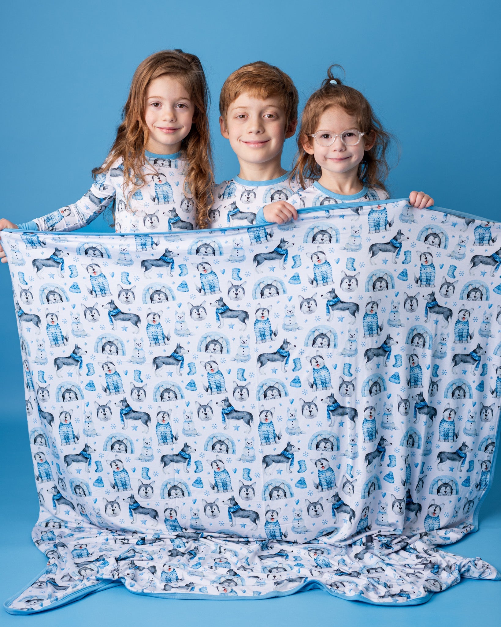 Arctic Huskies | Bamboo Double Layer Toddler Blanket