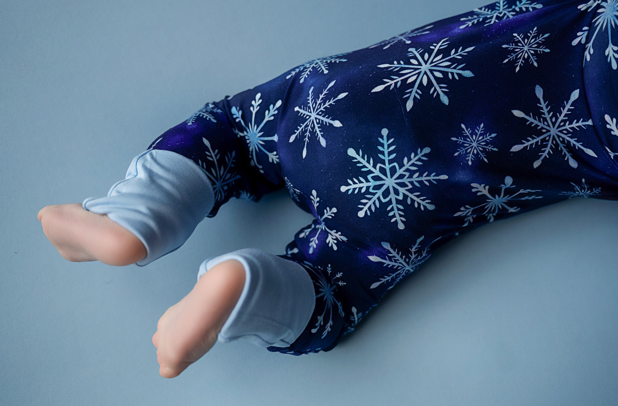 Icy Snowflakes | Bamboo Zipper Pajamas