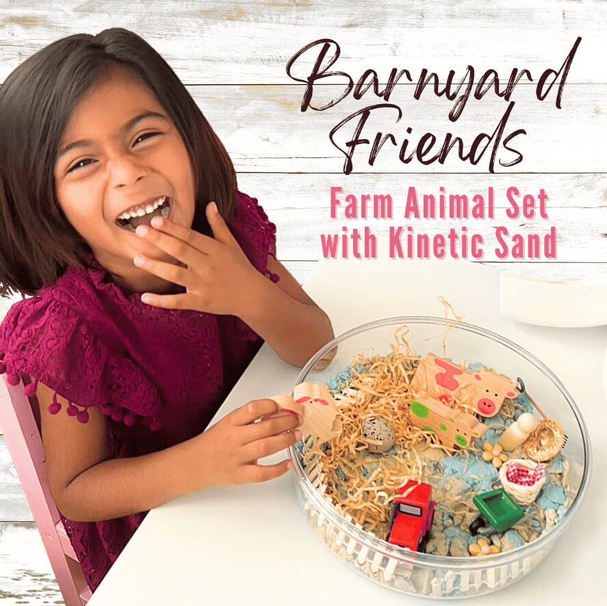 Barnyard Friends, Farm Animal Set With Kinetic Sand