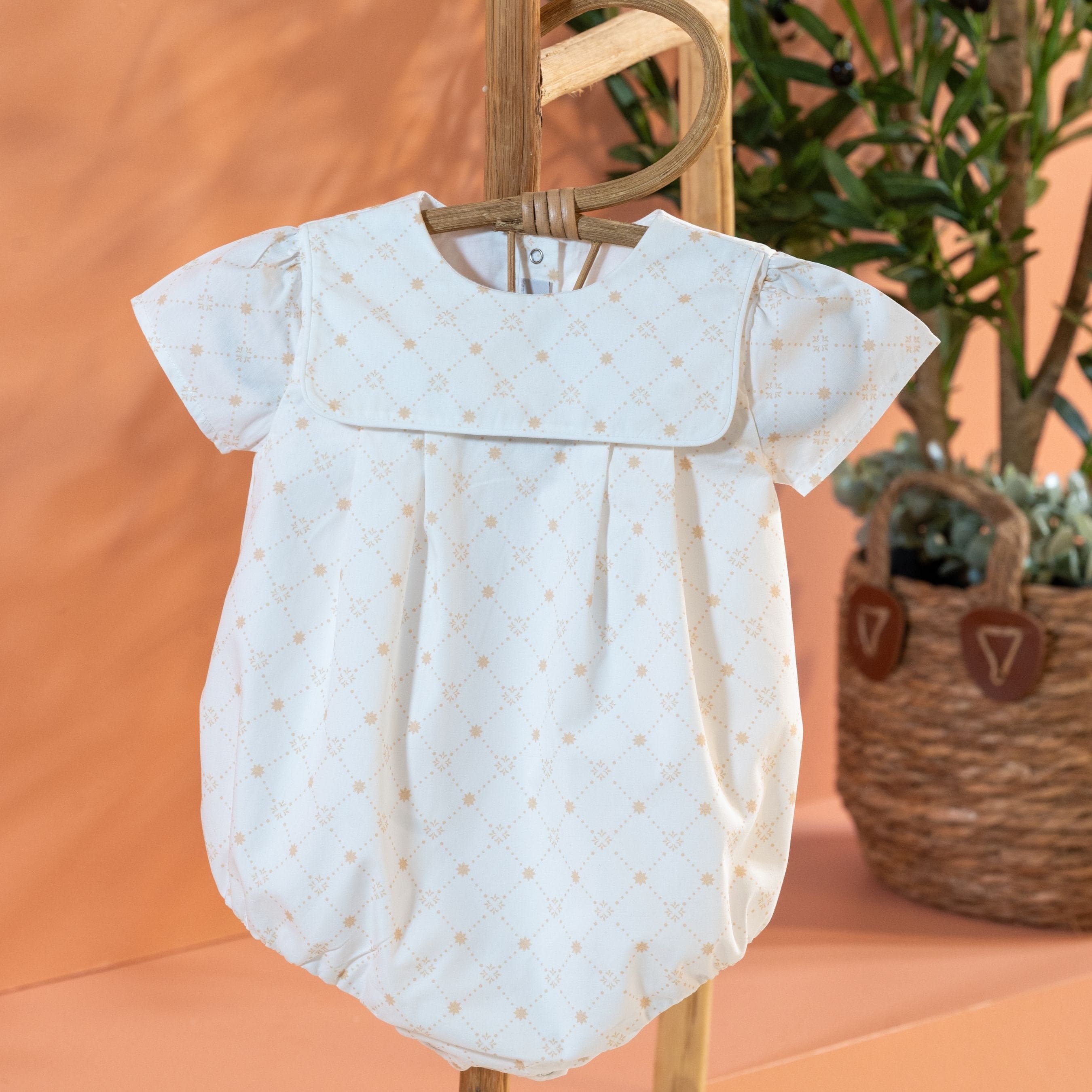 Barry | Boys White & Beige Organic Cotton Shortie