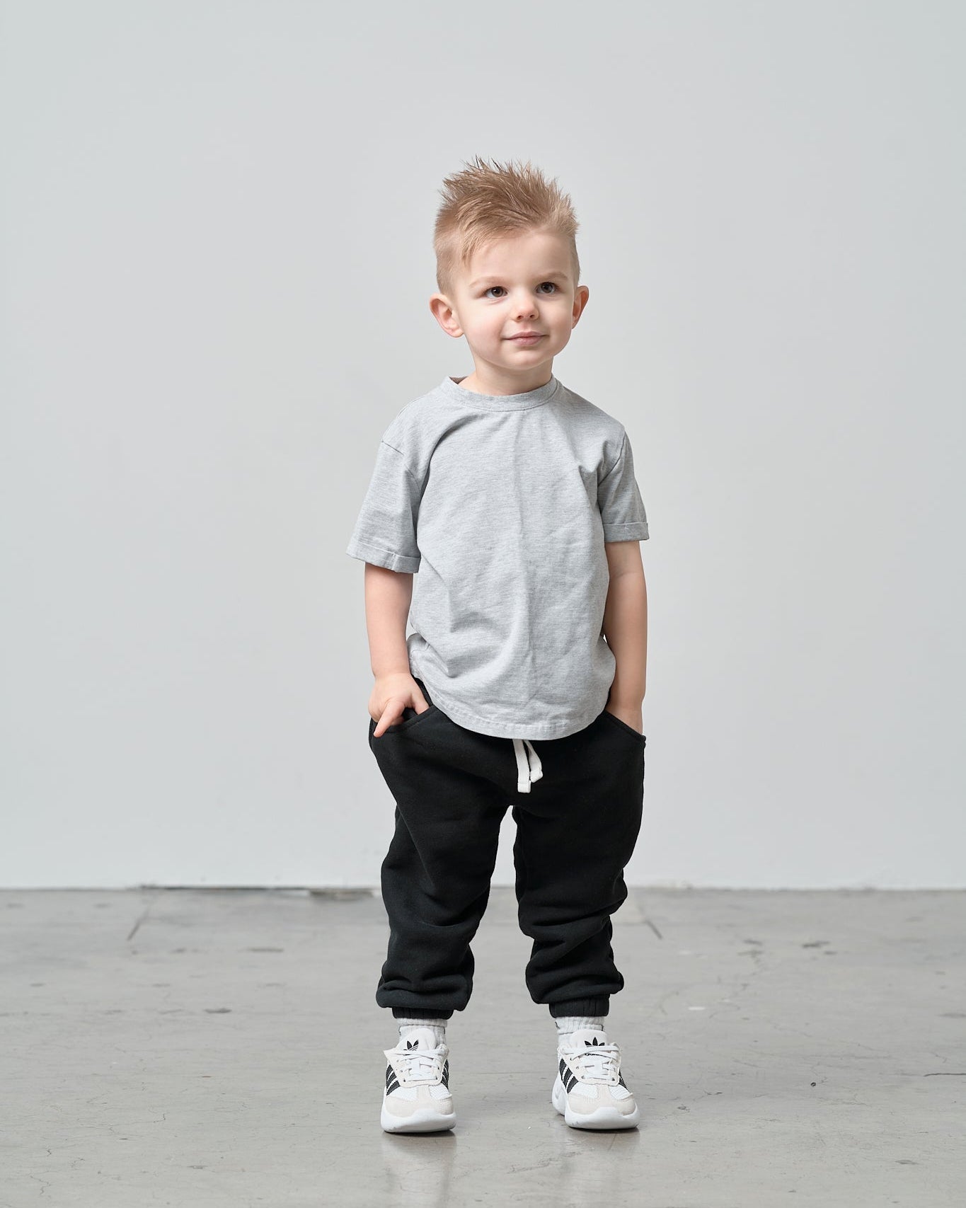 Basic Tee - Grey