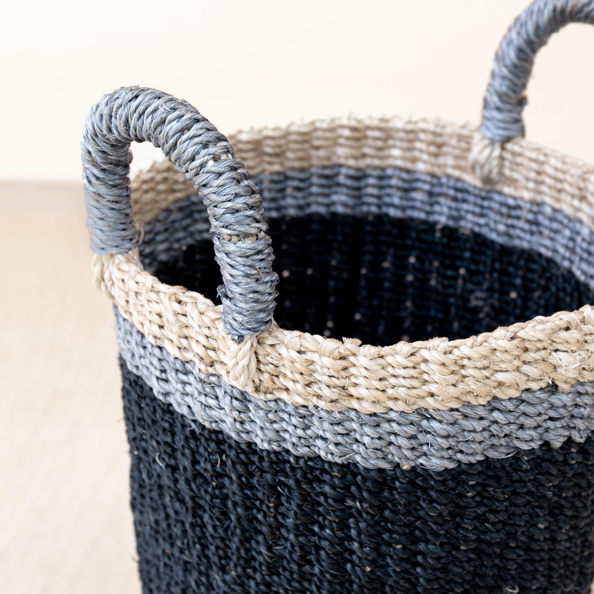 Black Woven Basket Vase - Weave Basket | Likhâ