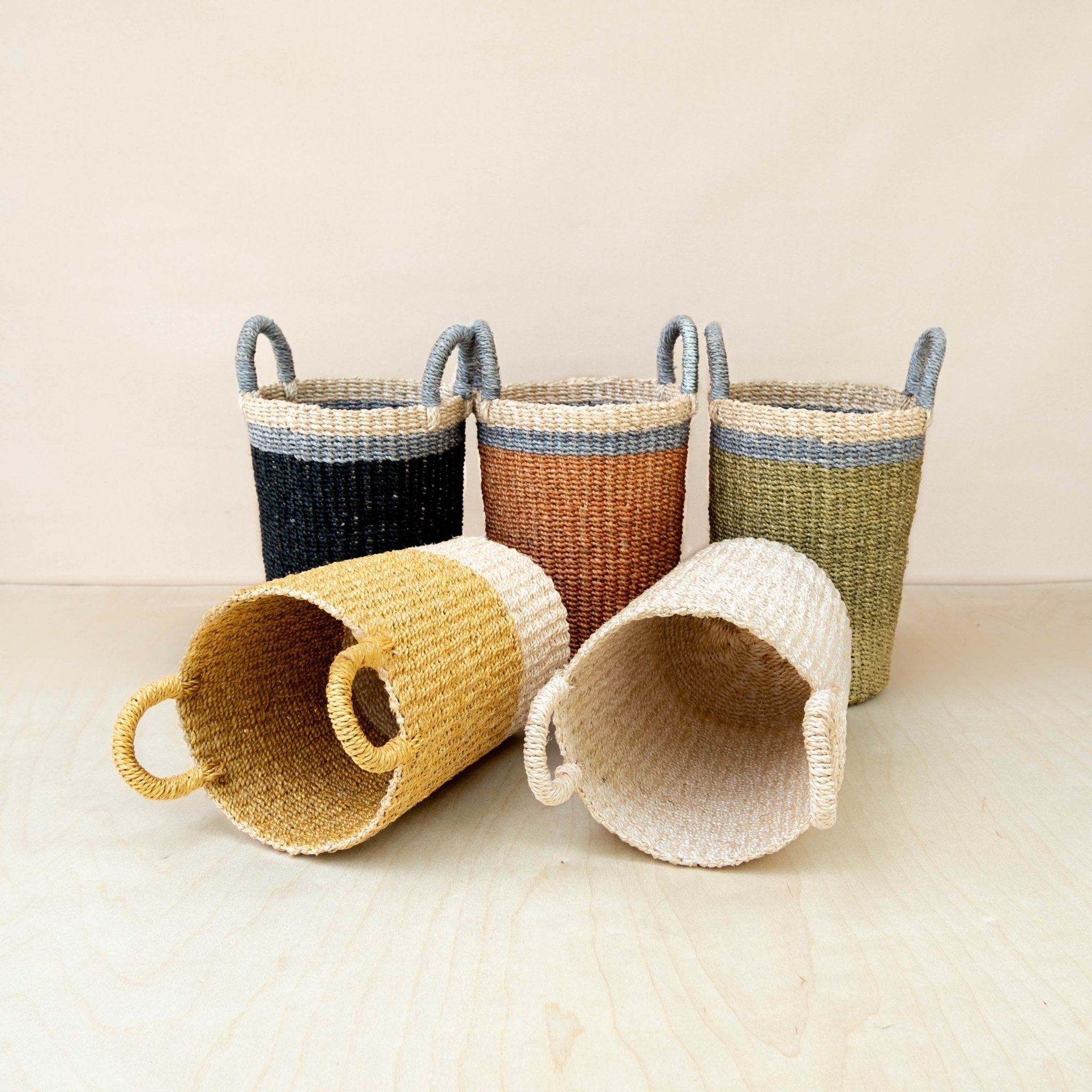 Black Woven Basket Vase - Weave Basket | Likhâ