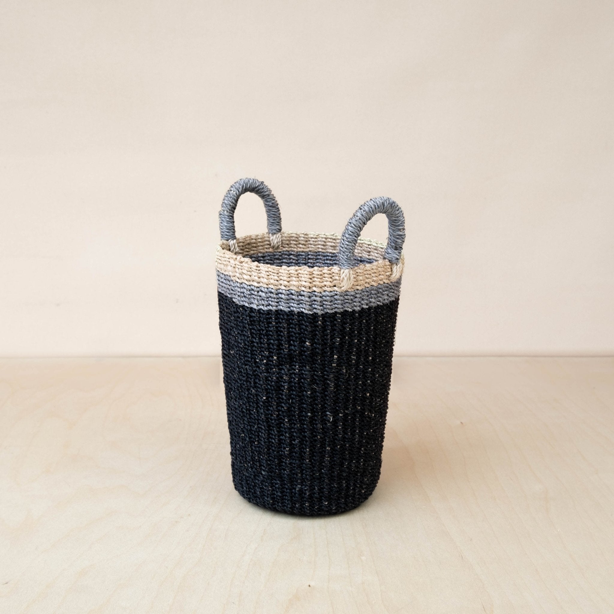Black Woven Basket Vase - Weave Basket | Likhâ