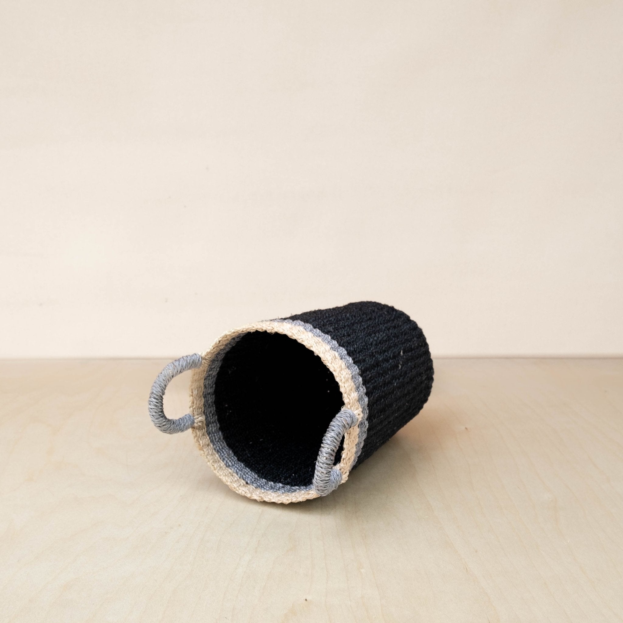 Black Woven Basket Vase - Weave Basket | Likhâ