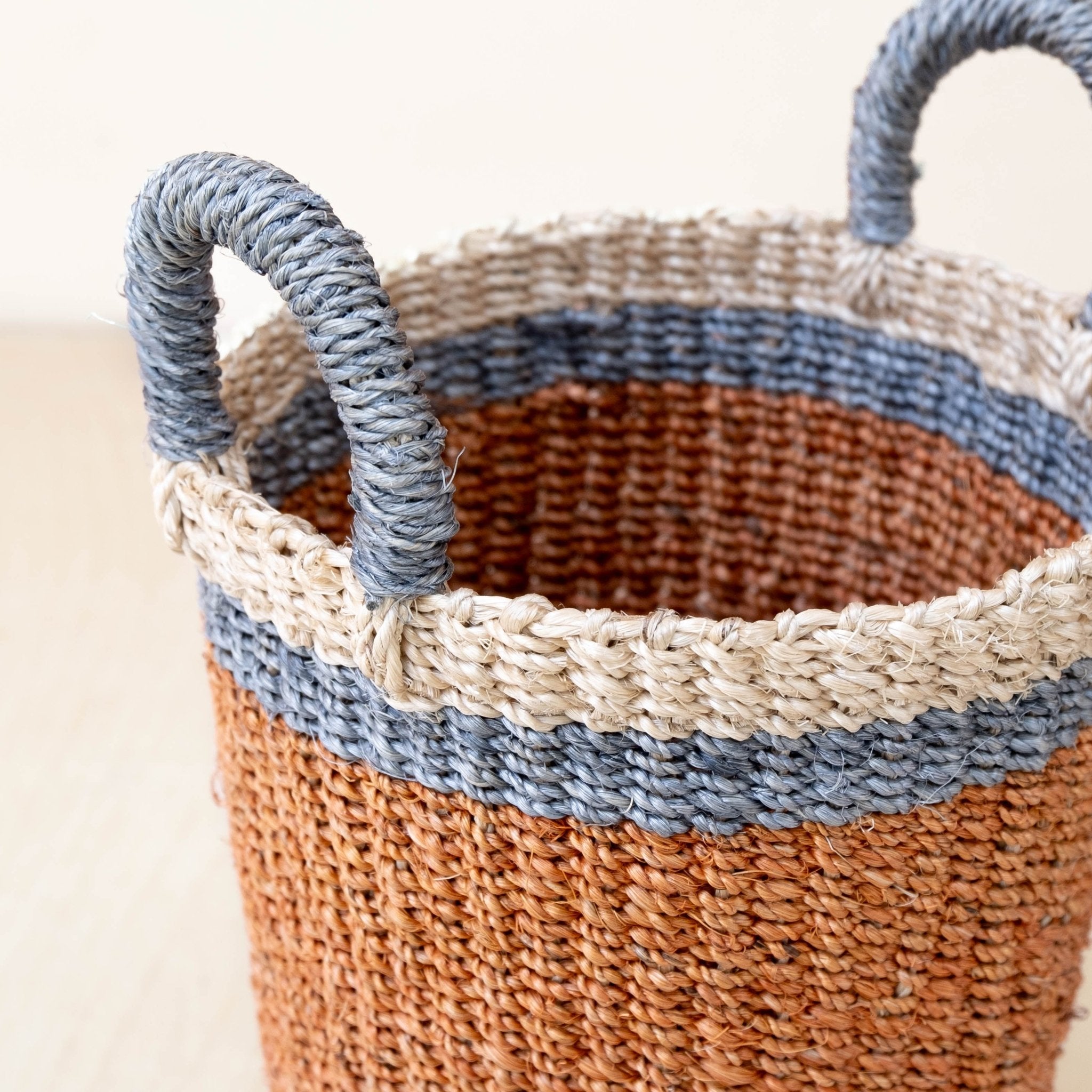 Coral Wicker Basket Vase - Decorative Basket | Likhâ