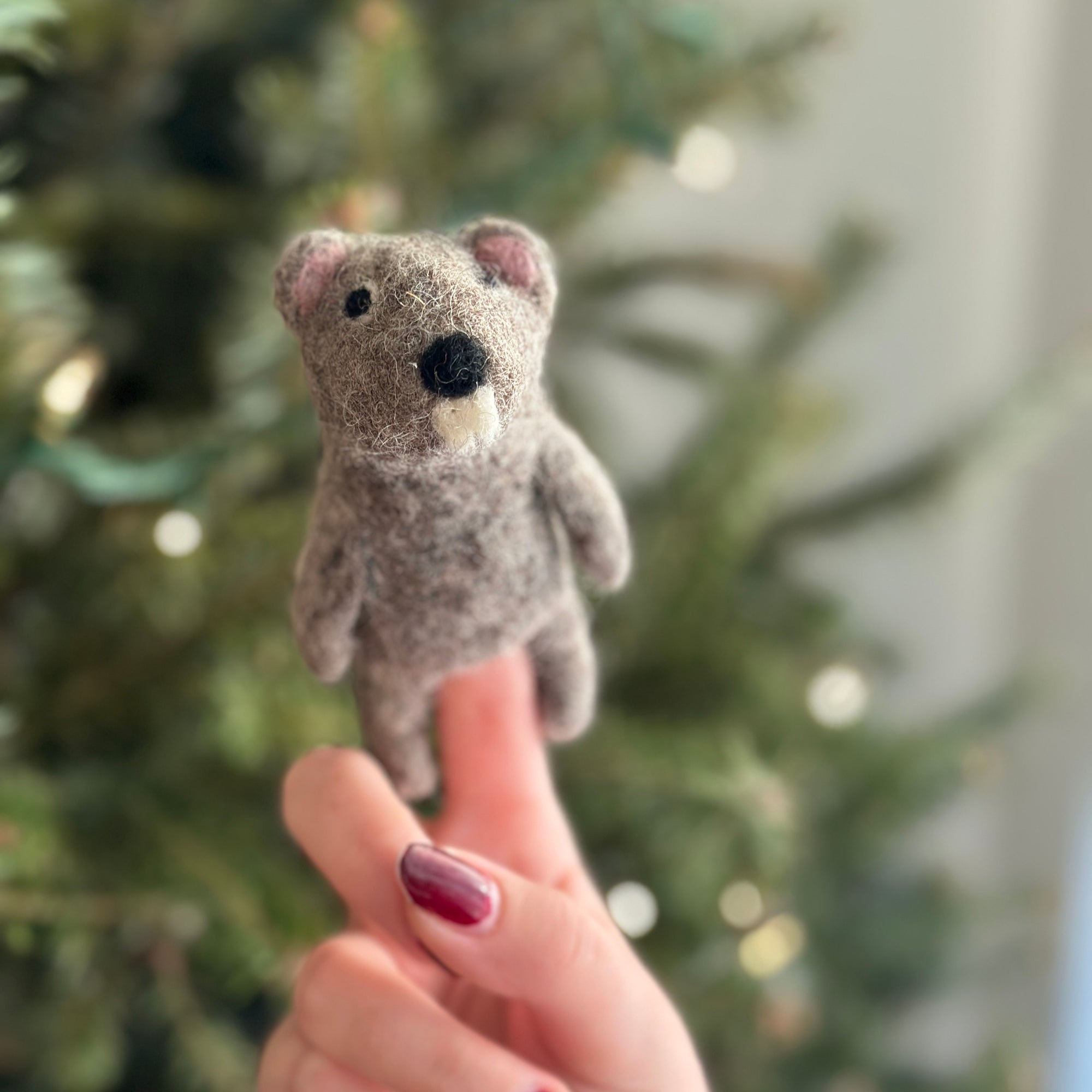 Beaver Finger Puppet