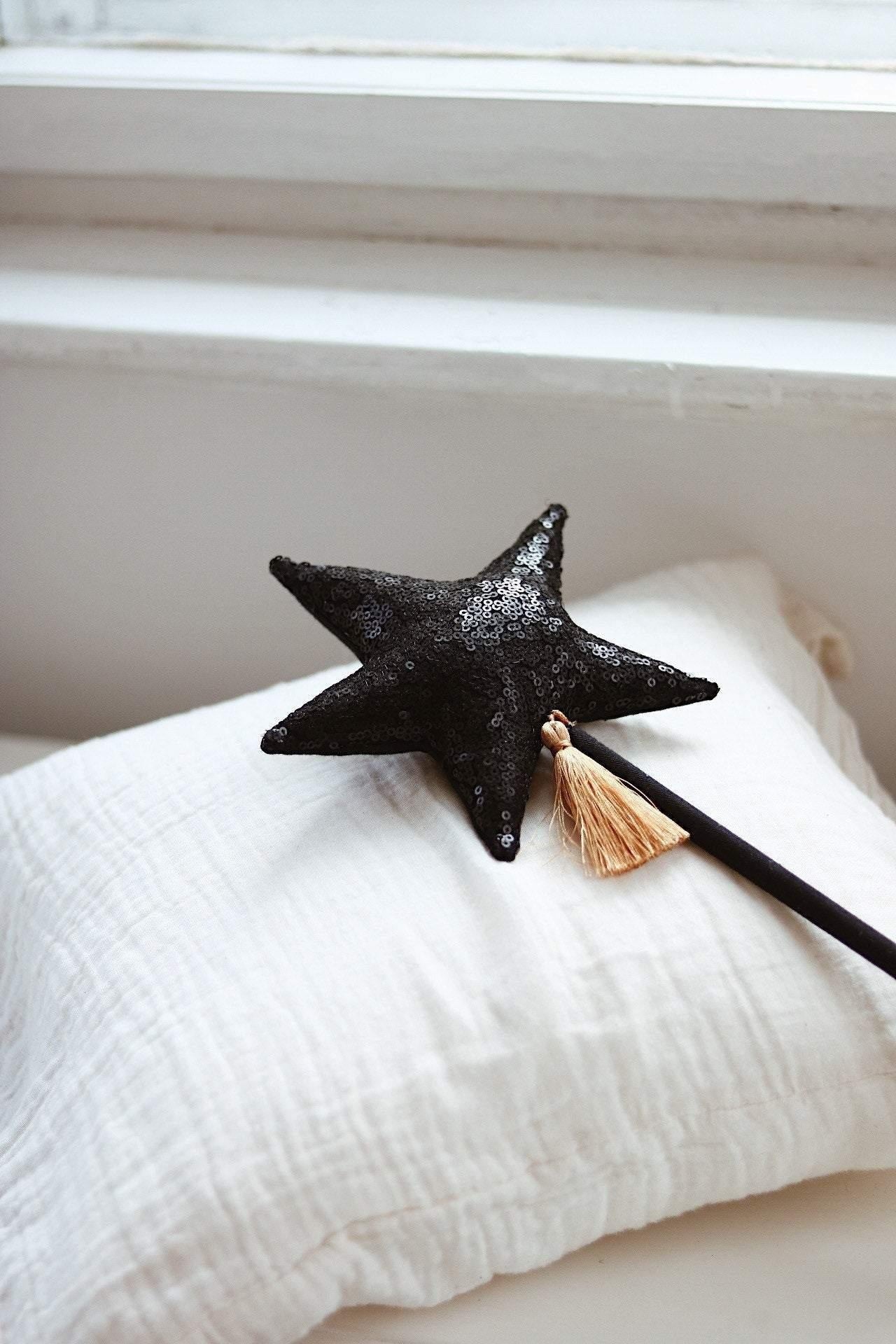 Black Sequins Magic Wand