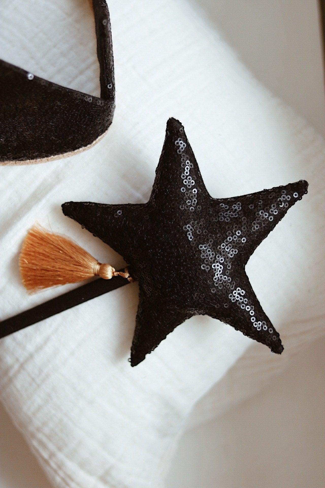 Black Sequins Magic Wand