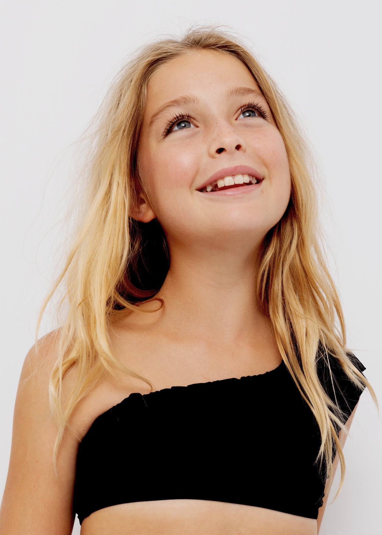 Black Ruffle One Shoulder Bikini