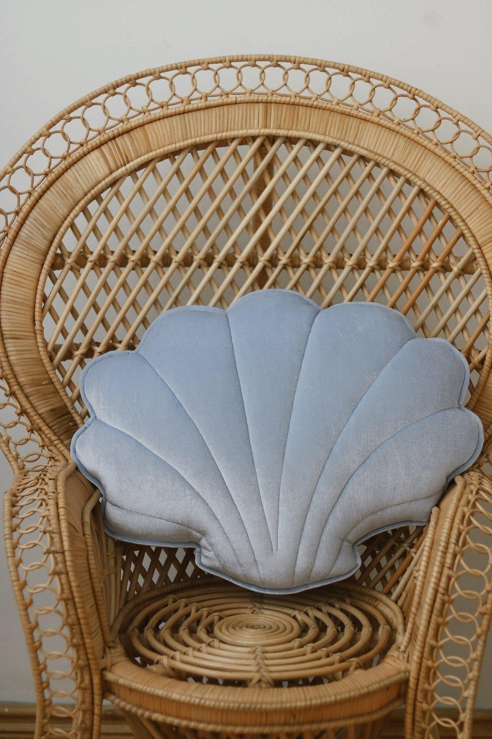 Velvet Blue Pearl Shell Pillow