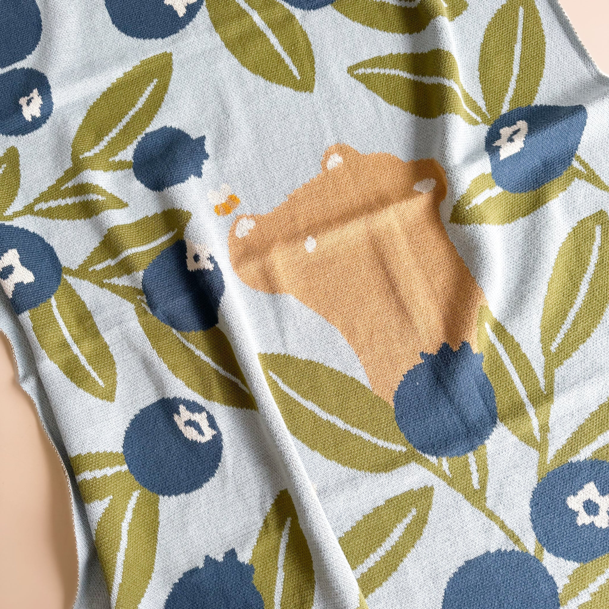 Blueberry Bear Bee Blanket | Organic Cotton